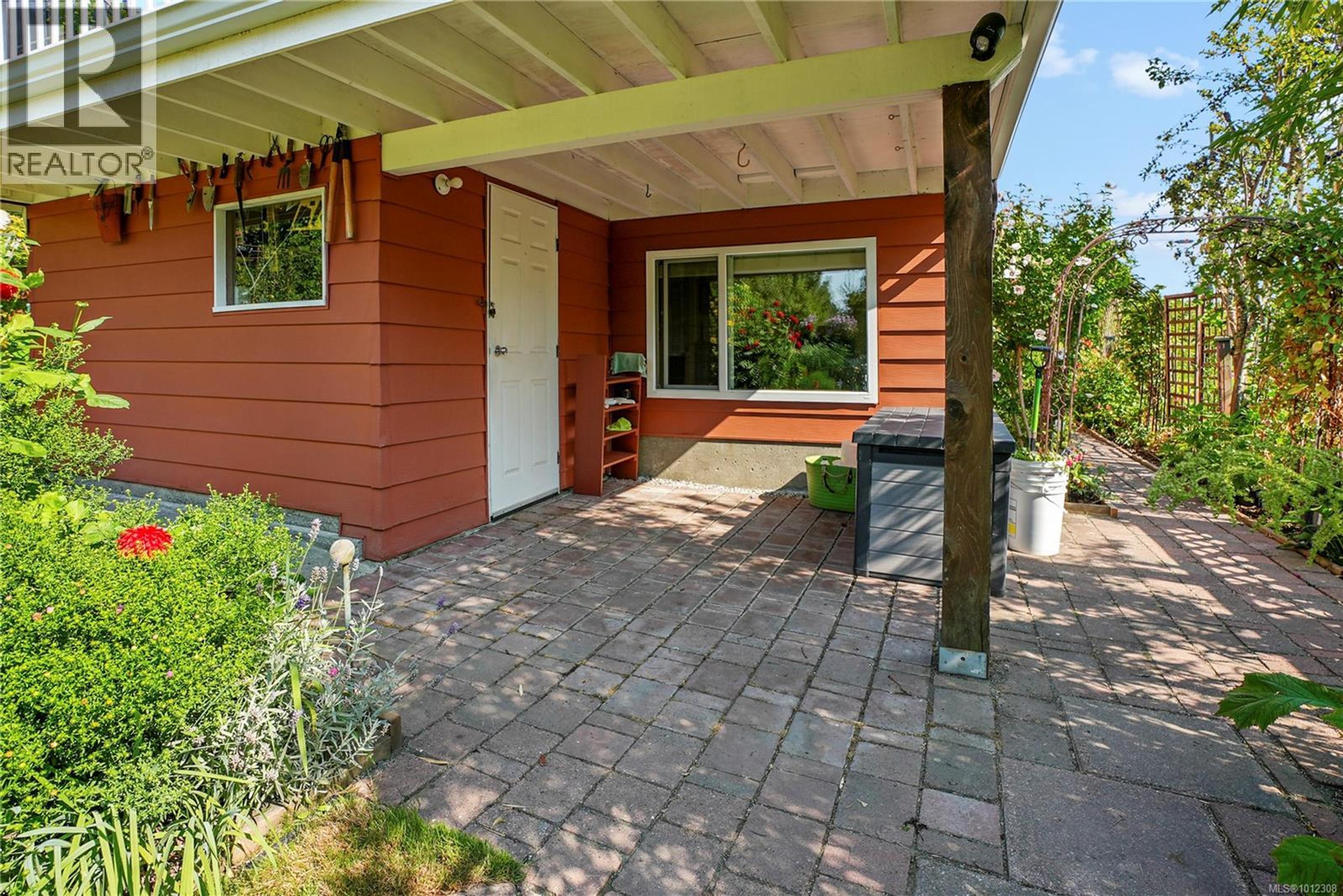 2808 WYNDEATT AVE - Image 30