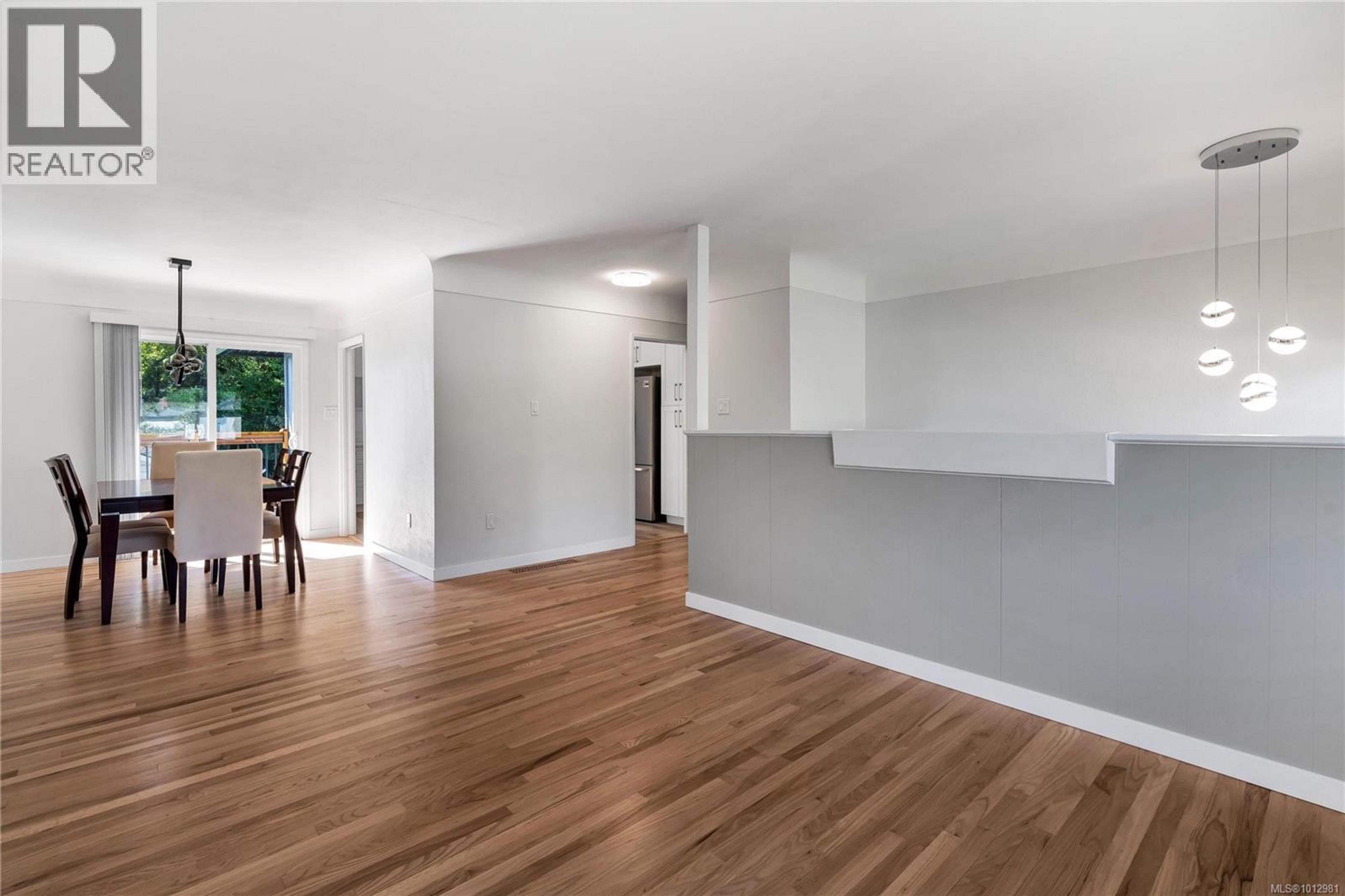 1431 EDGEWARE RD - Image 6