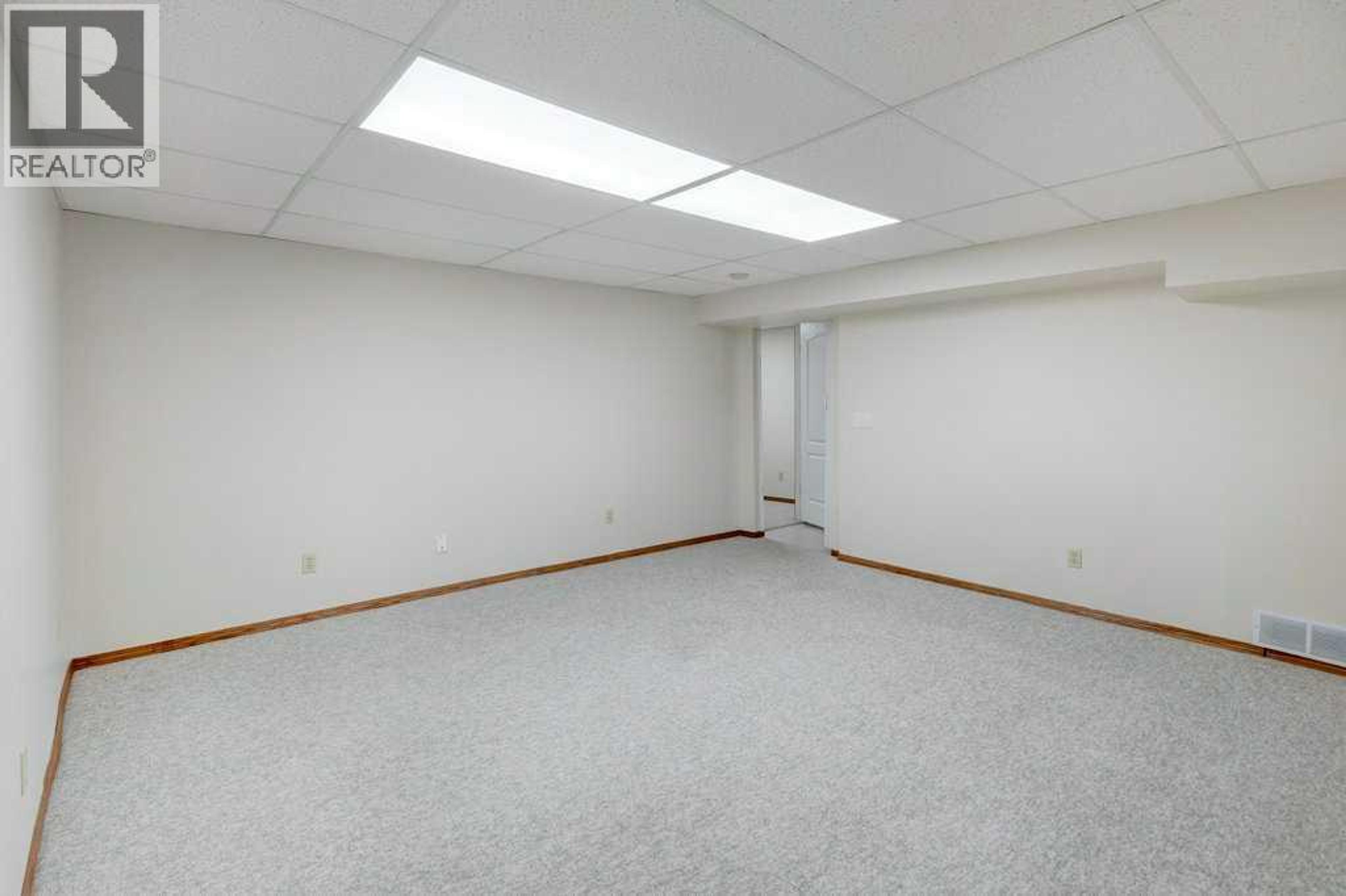 59 EDGERIDGE TERRACE NW - Image 26