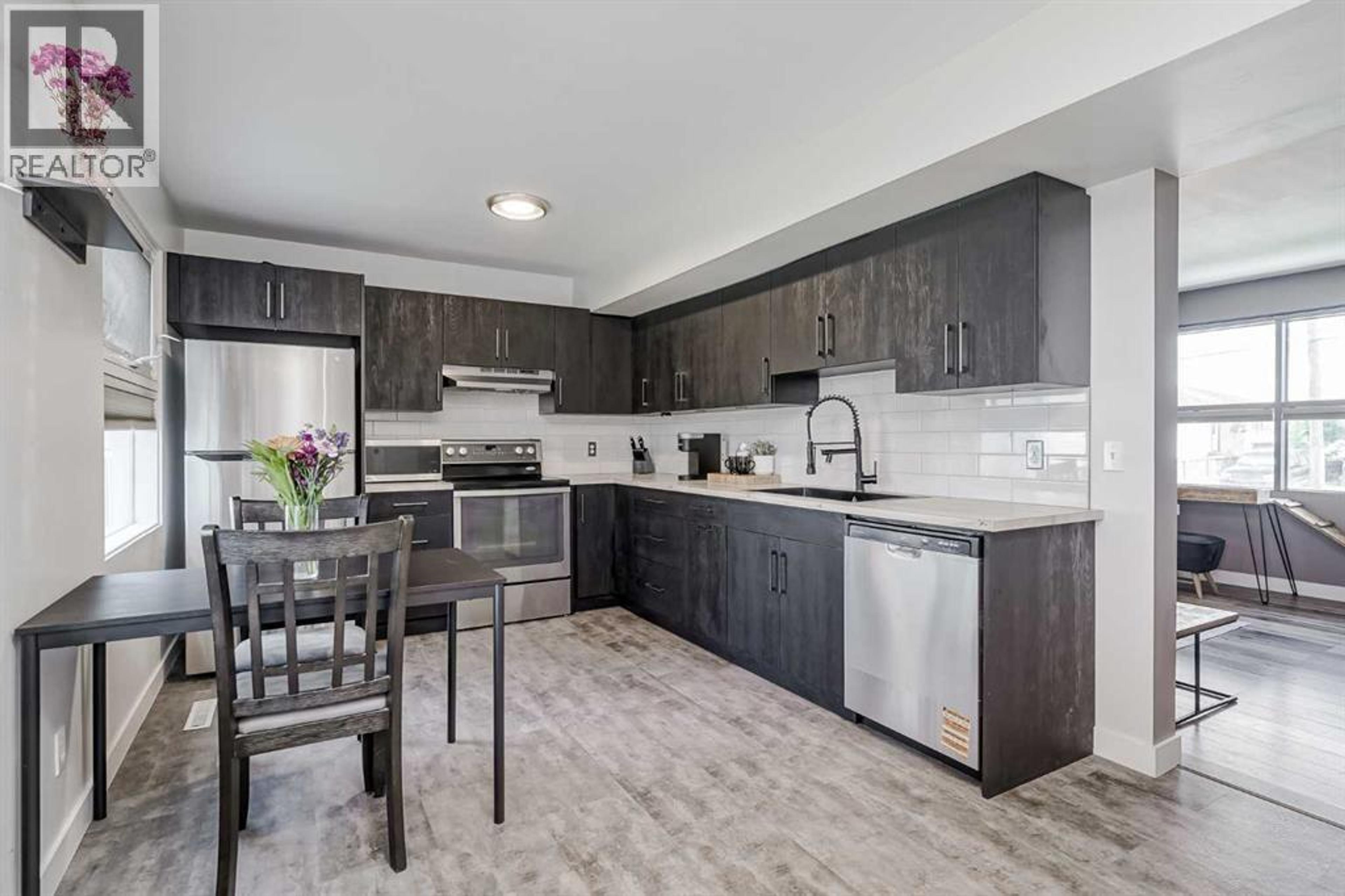 3317 6 STREET NE - Image 11