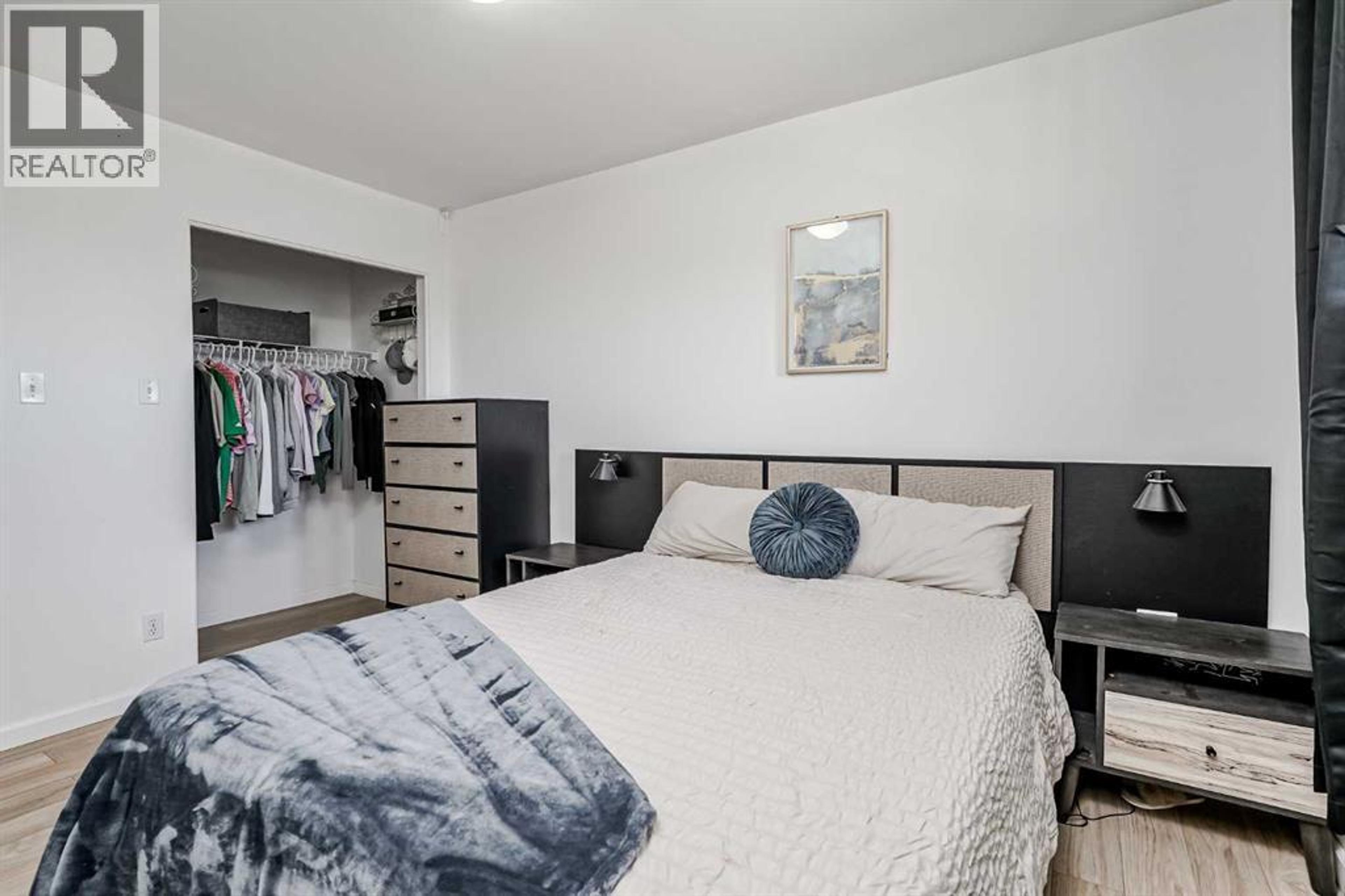 3317 6 STREET NE - Image 18