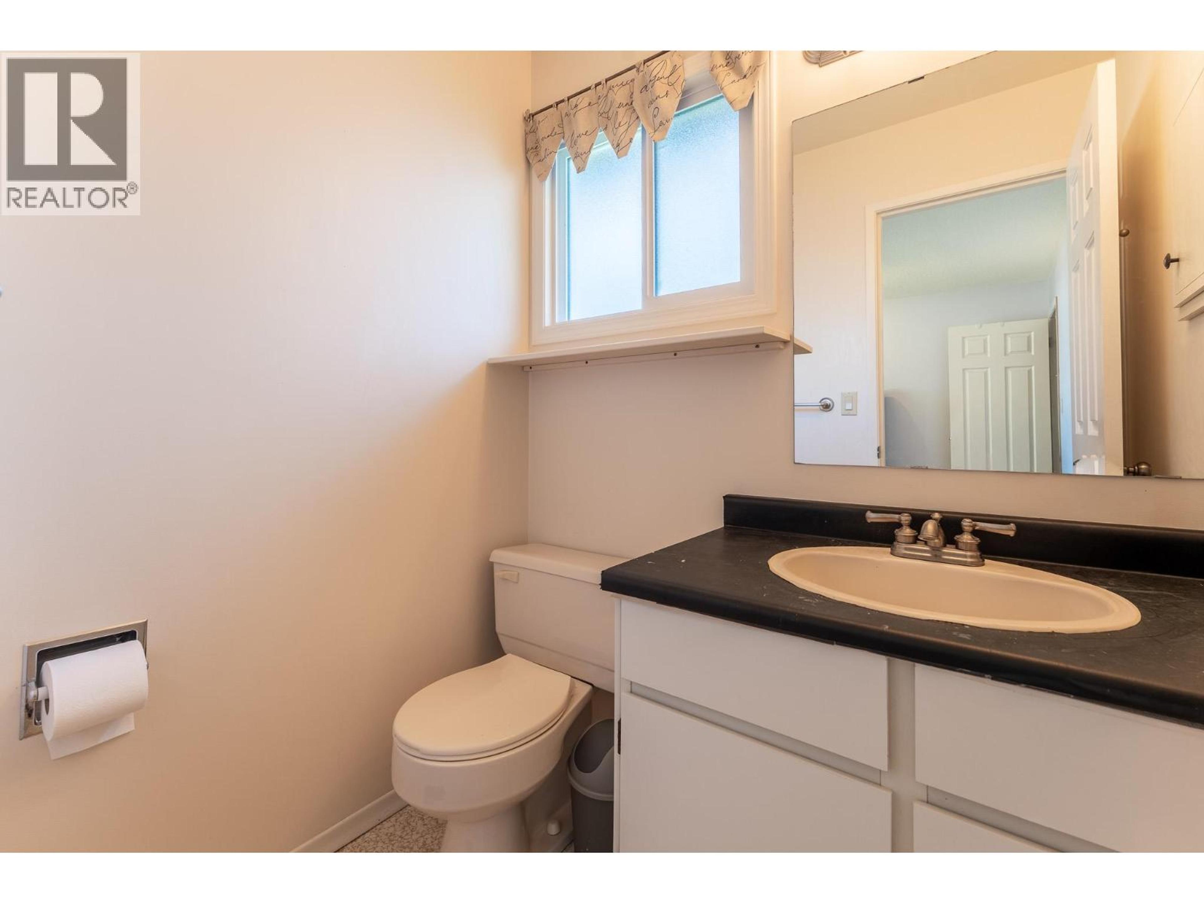 2886 LANGLEY CRESCENT - Image 16