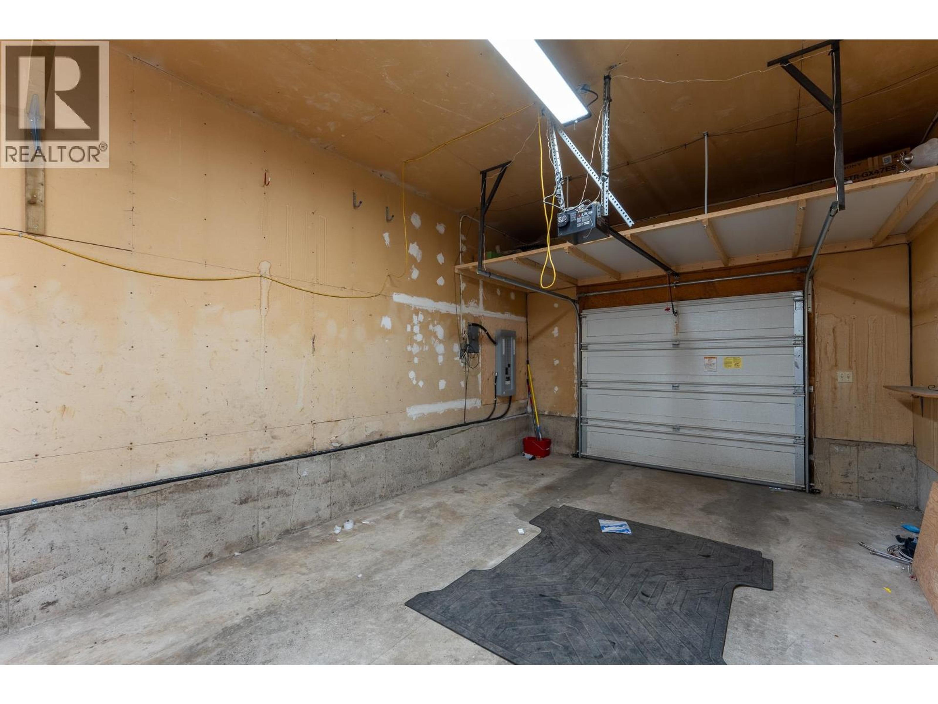 2886 LANGLEY CRESCENT - Image 30