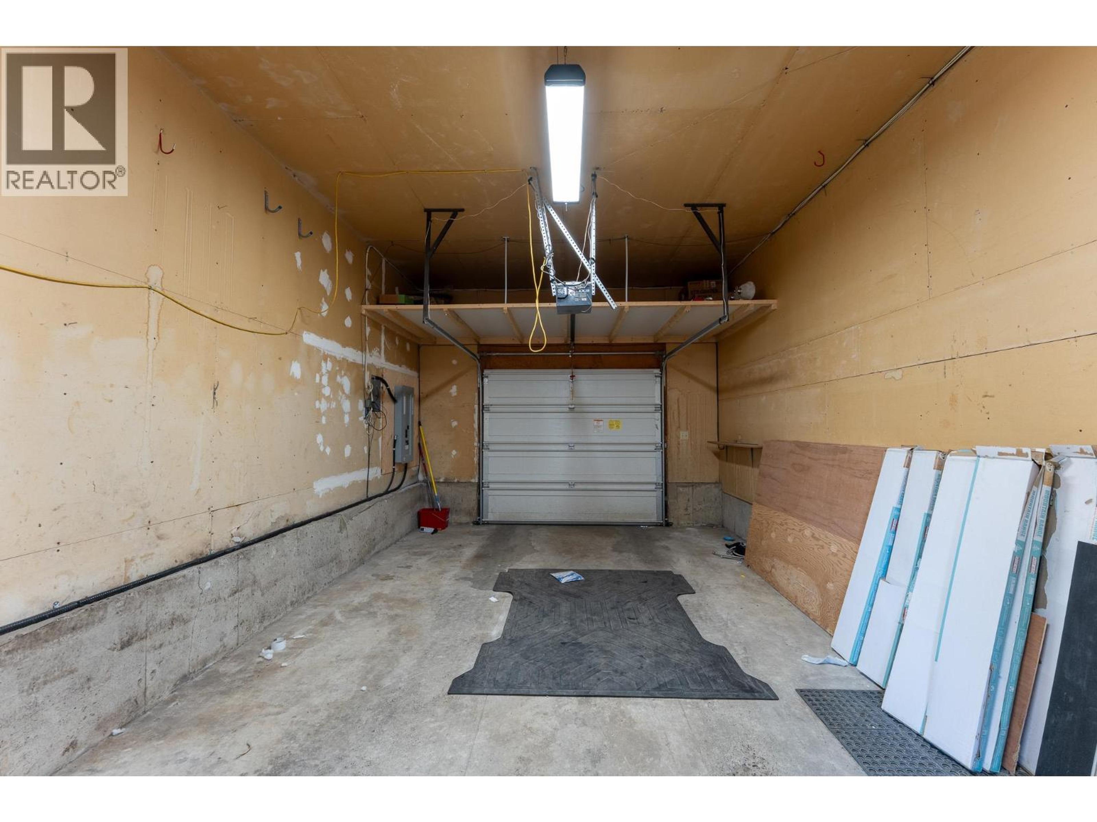2886 LANGLEY CRESCENT - Image 31