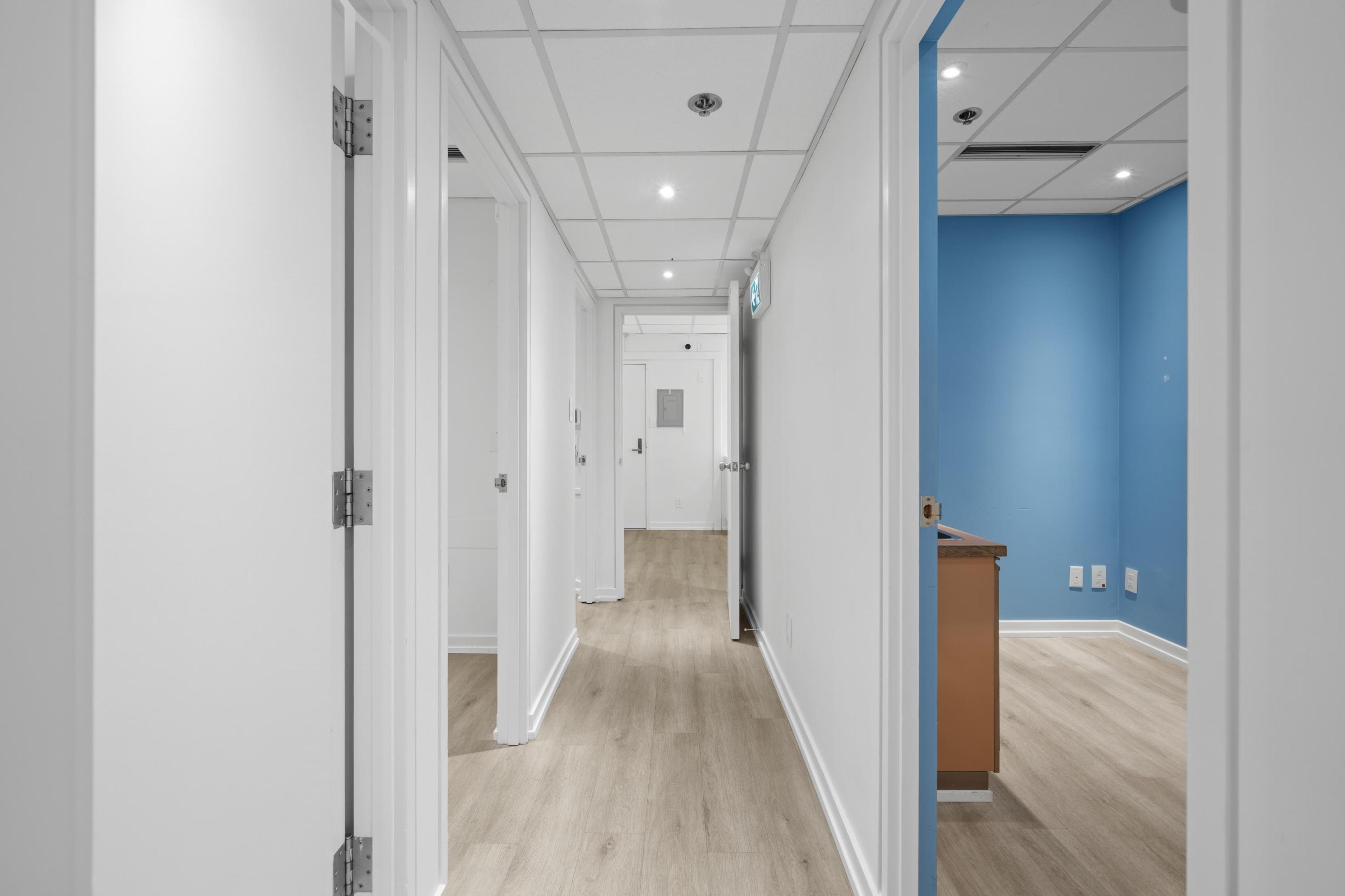 #730 943 W BROADWAY - Image 18
