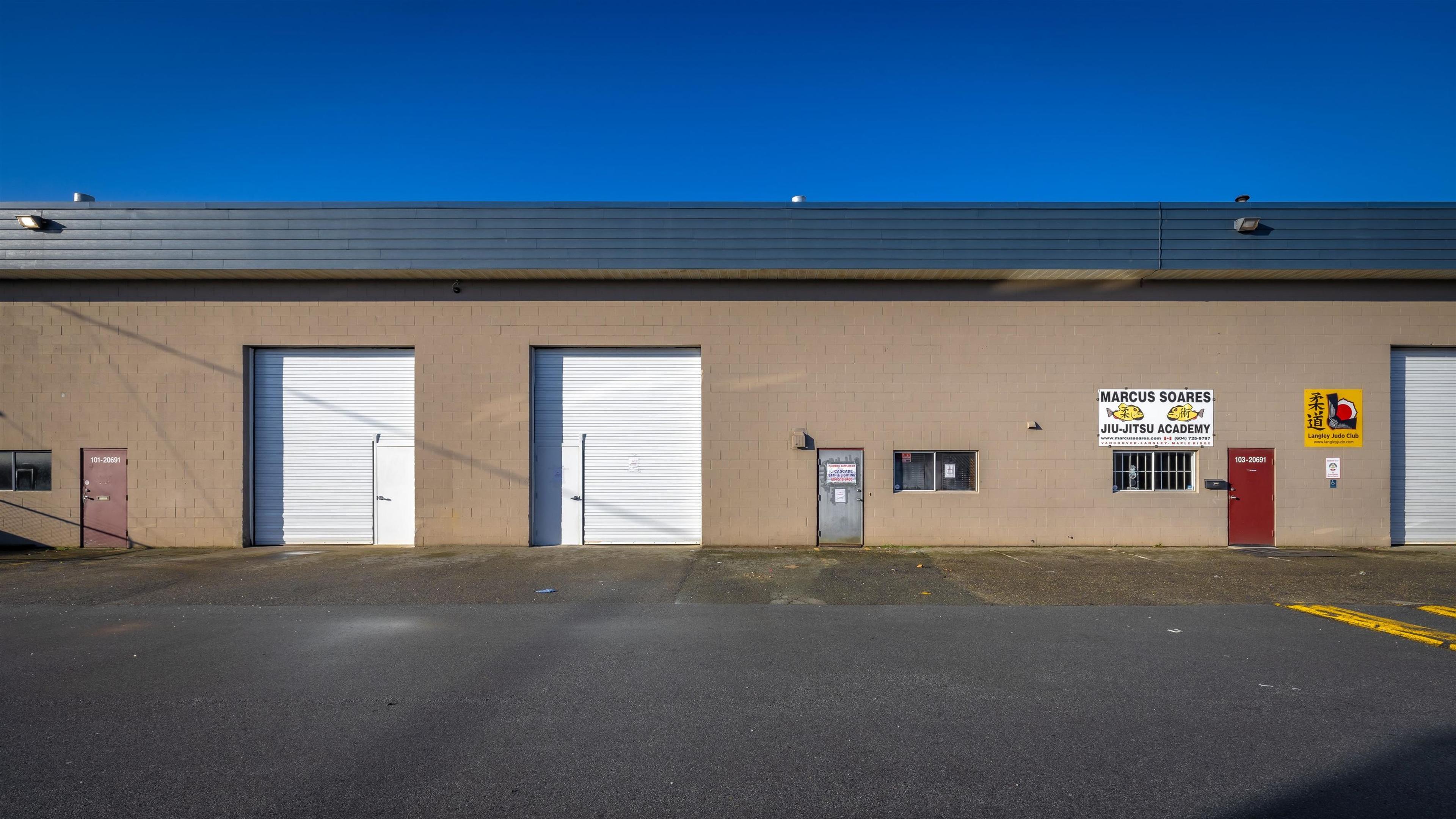 #102 20691 LANGLEY BYPASS - Image 1
