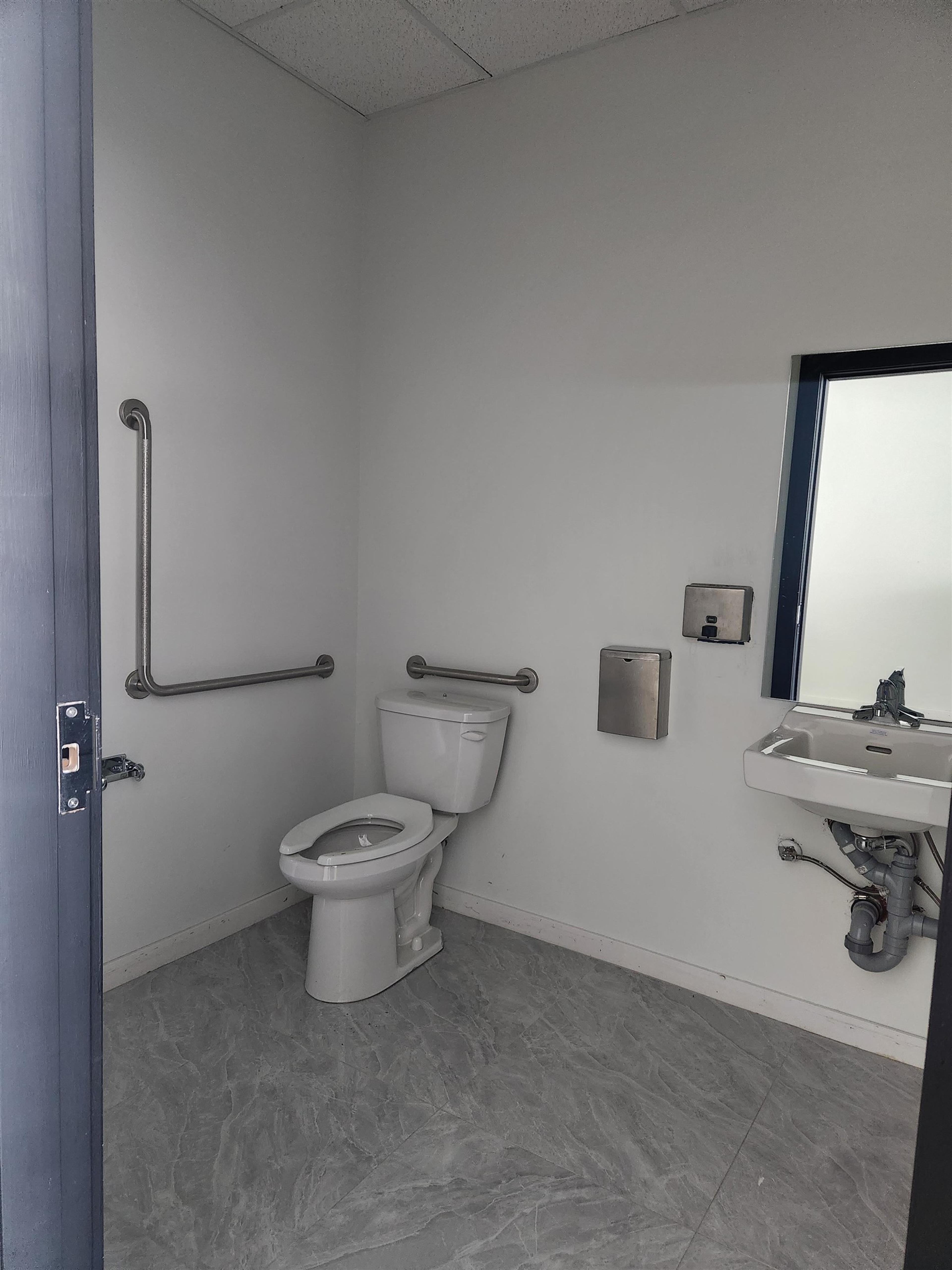 #101 1779 CLEARBROOK ROAD - Image 4