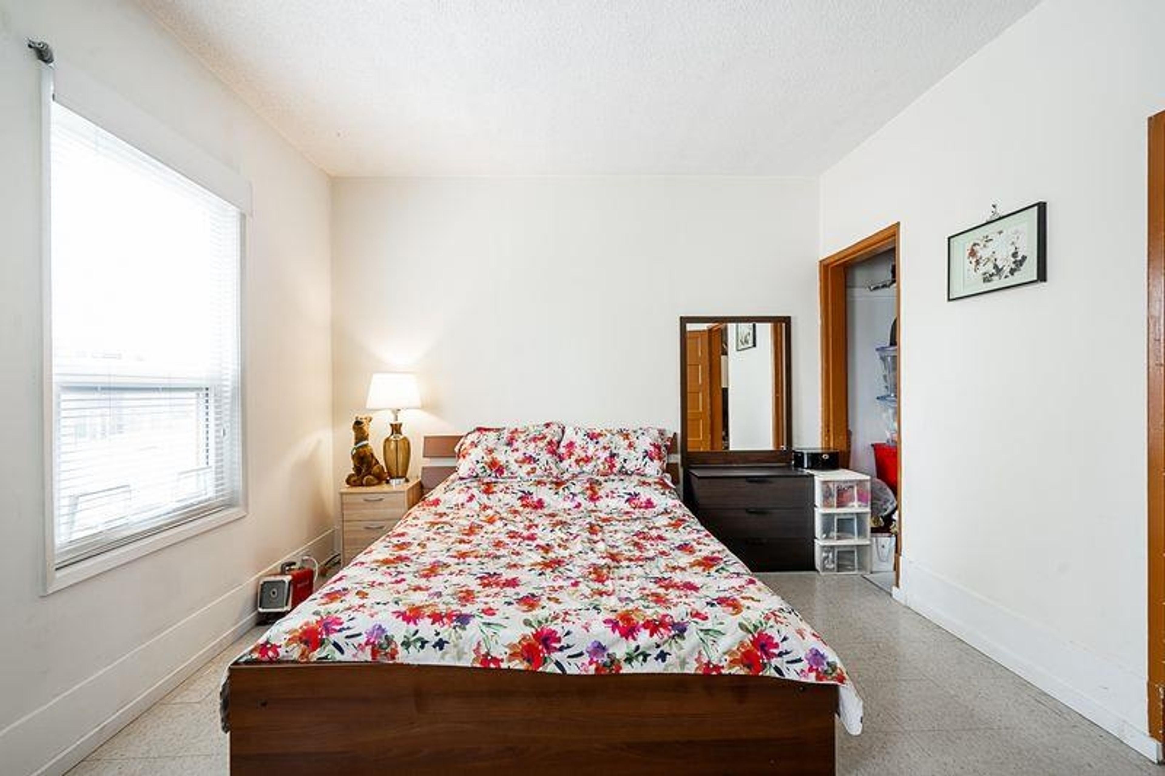 3947 KNIGHT STREET - Image 6