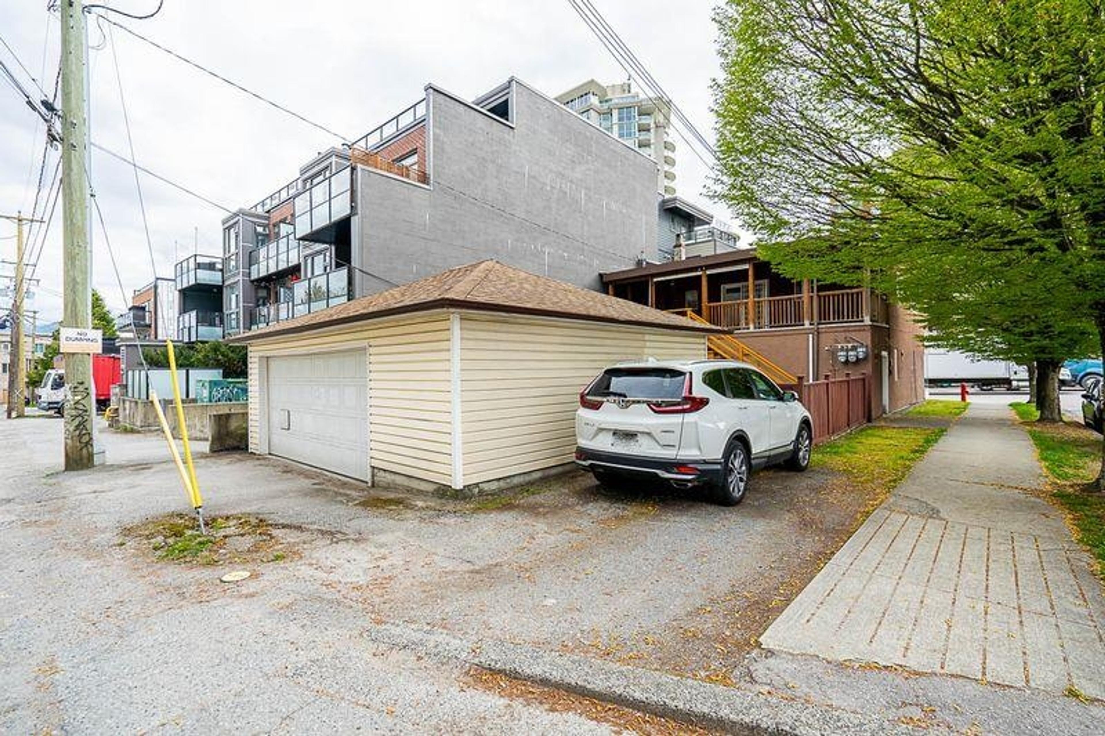 3947 KNIGHT STREET - Image 18