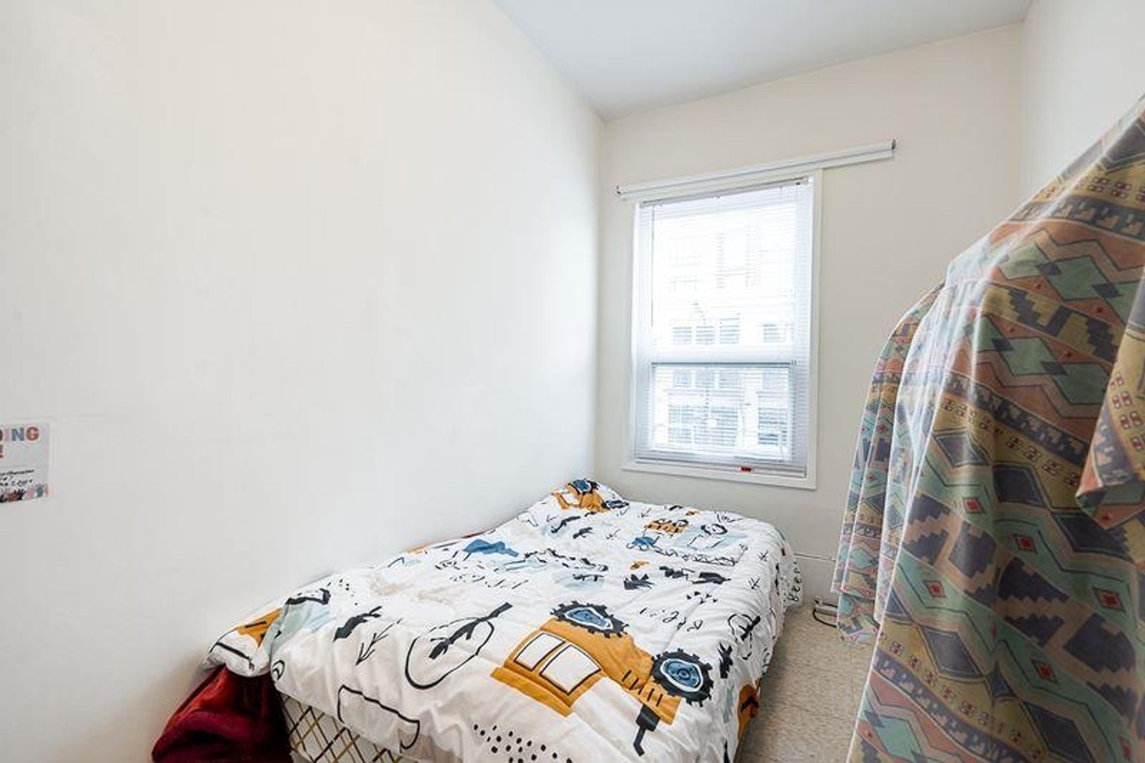 3947 KNIGHT STREET - Image 9