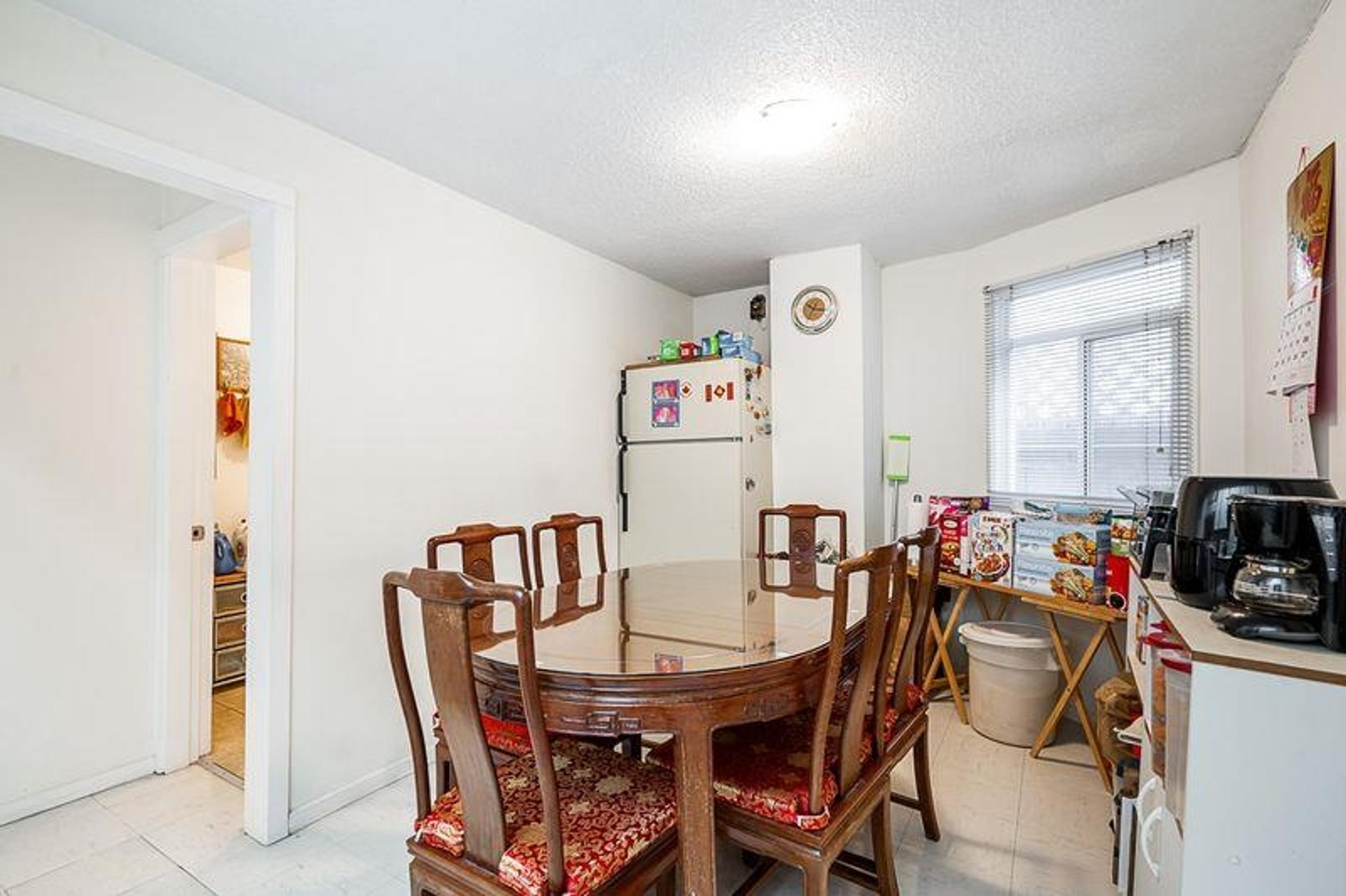 3947 KNIGHT STREET - Image 12