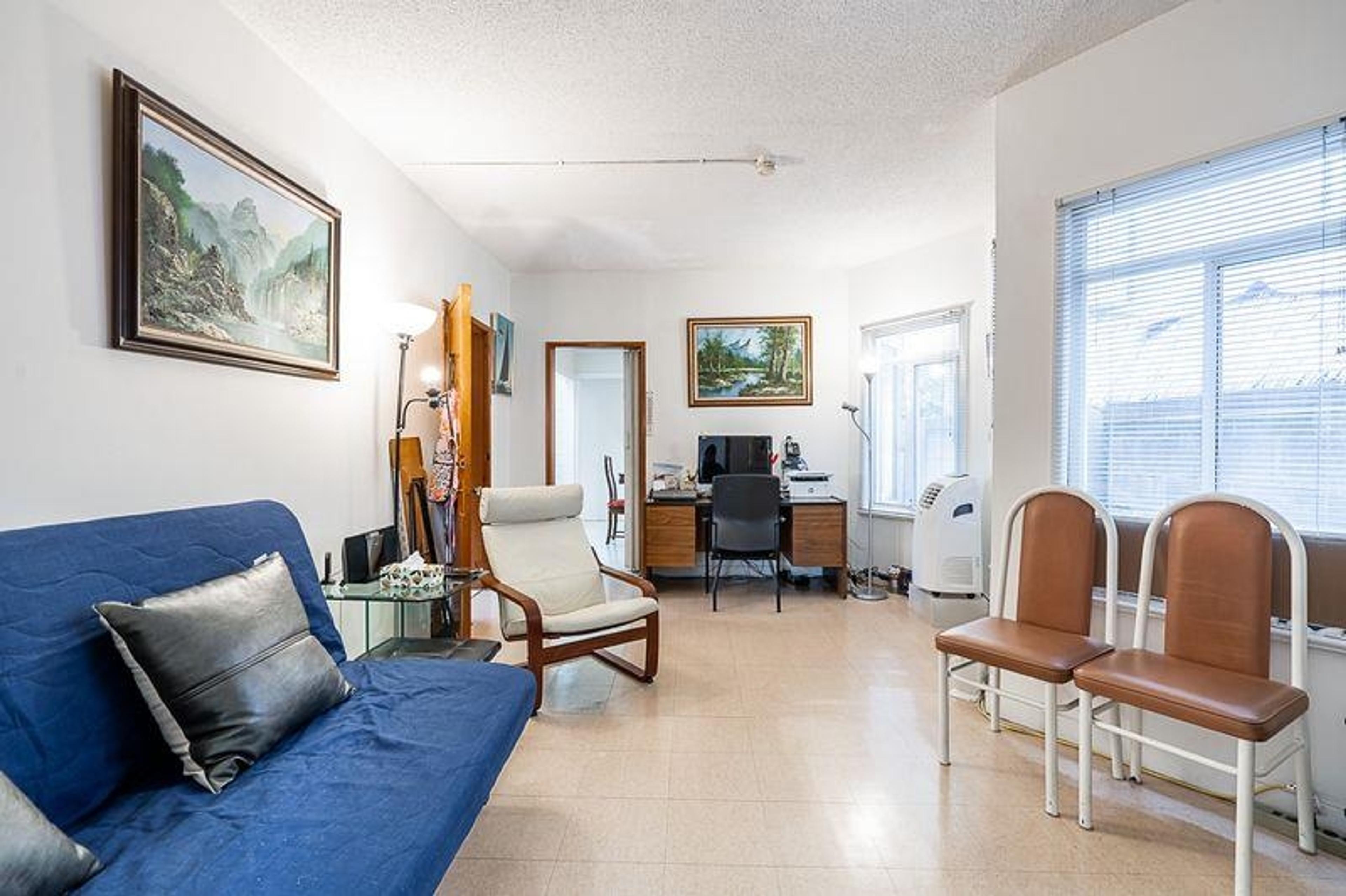 3947 KNIGHT STREET - Image 10