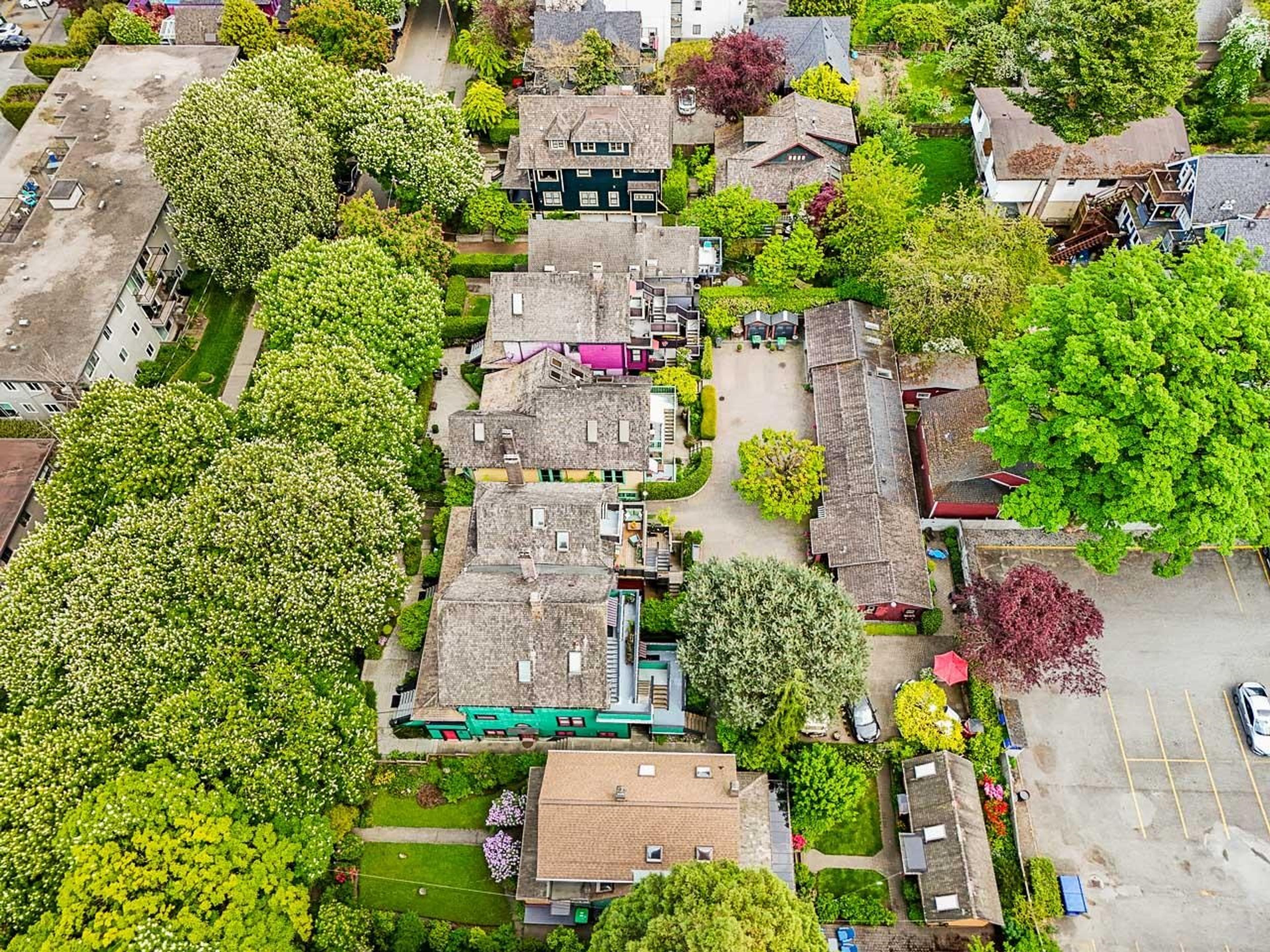 140 W 10TH AVENUE - Image 30