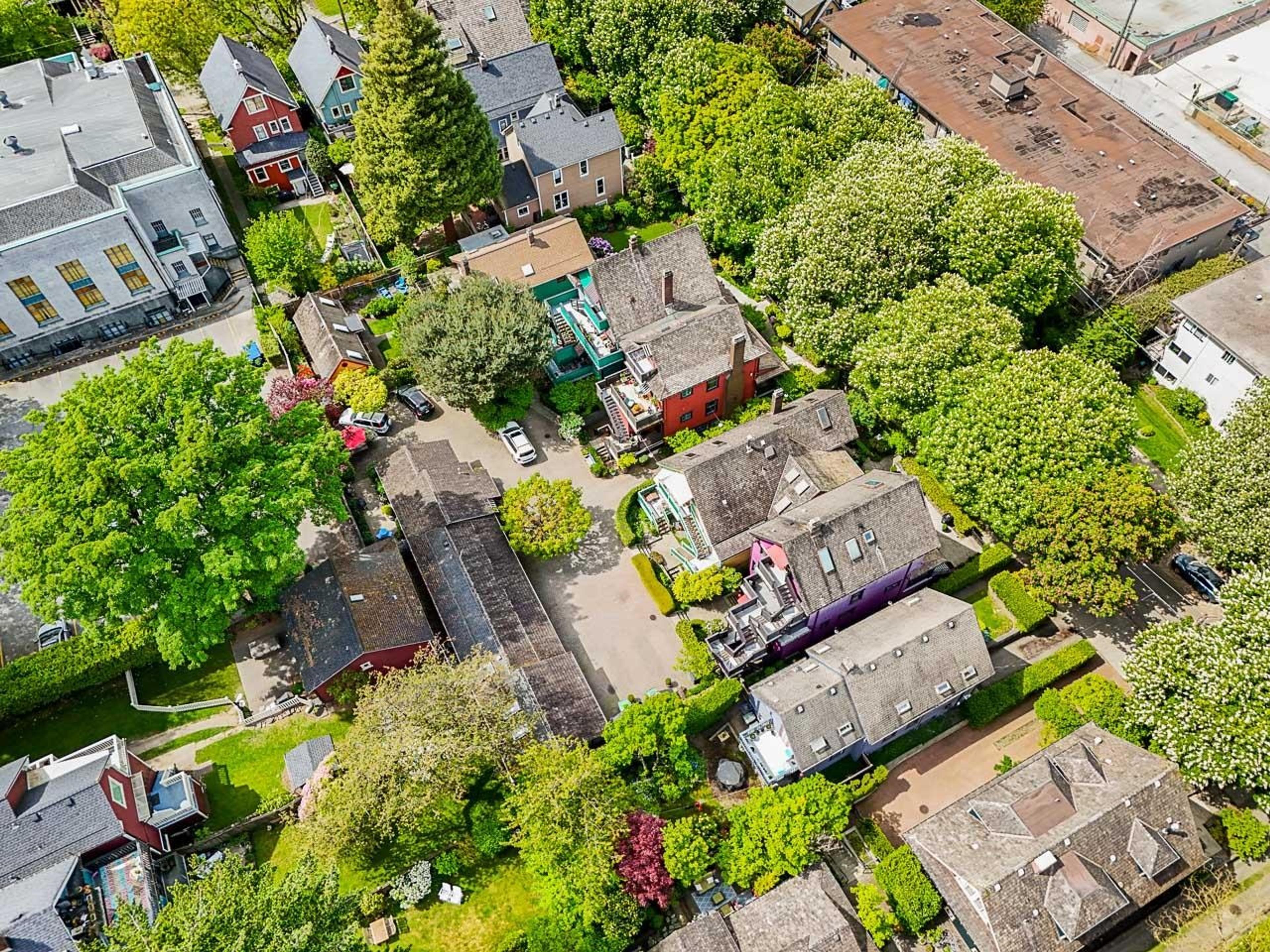 140 W 10TH AVENUE - Image 31