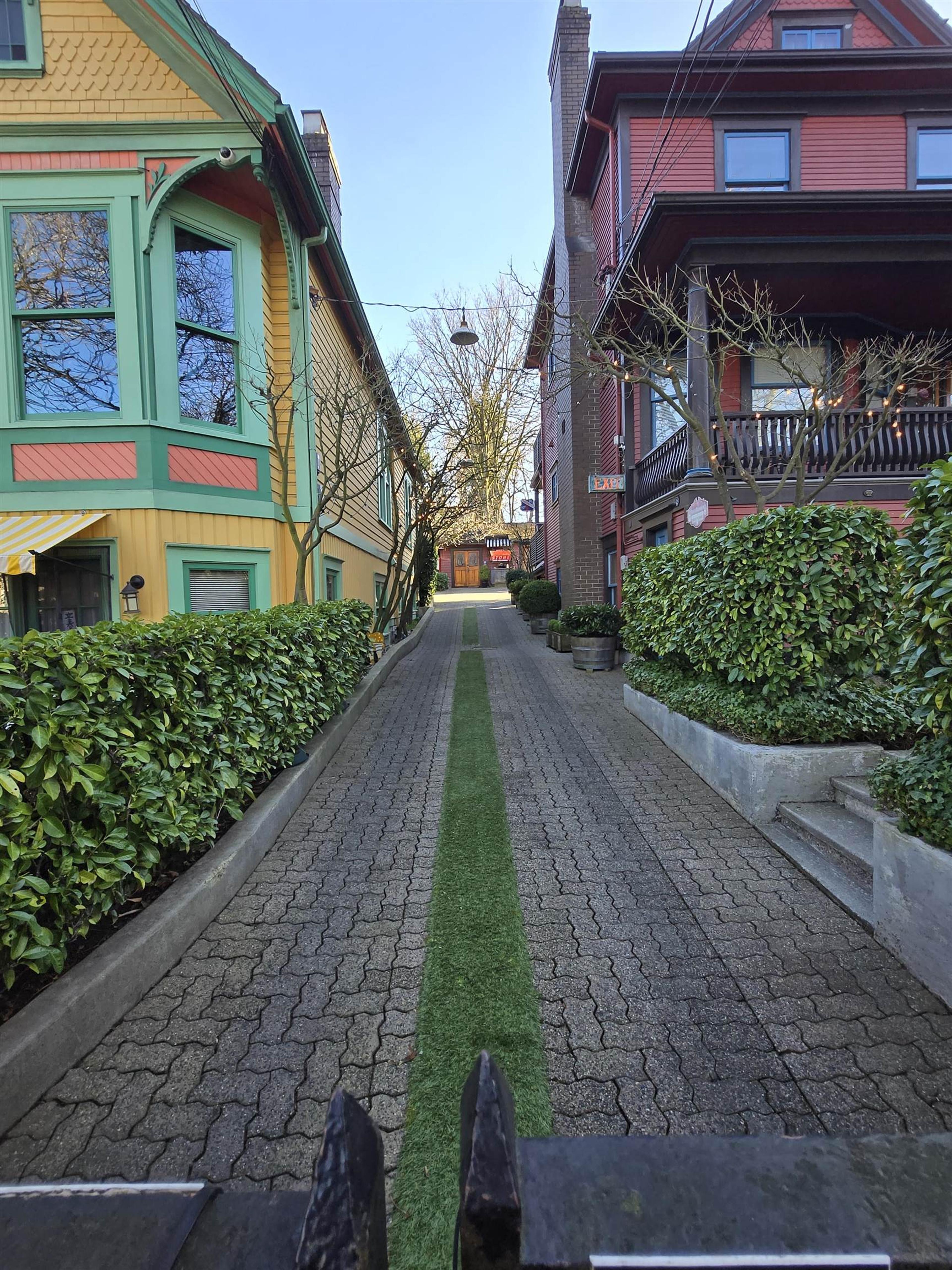 140 W 10TH AVENUE - Image 8
