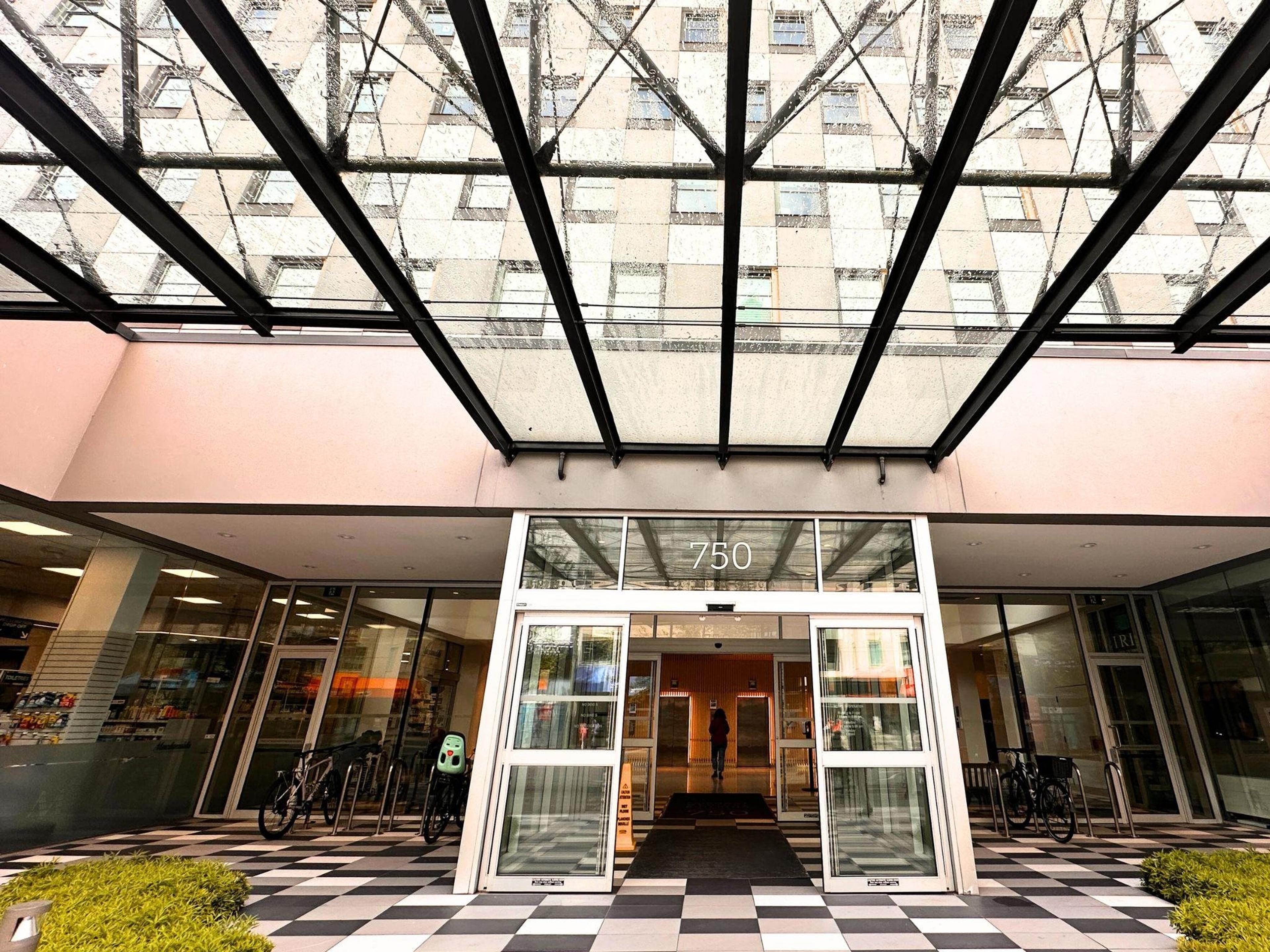 #1407A 750 W BROADWAY - Image 15