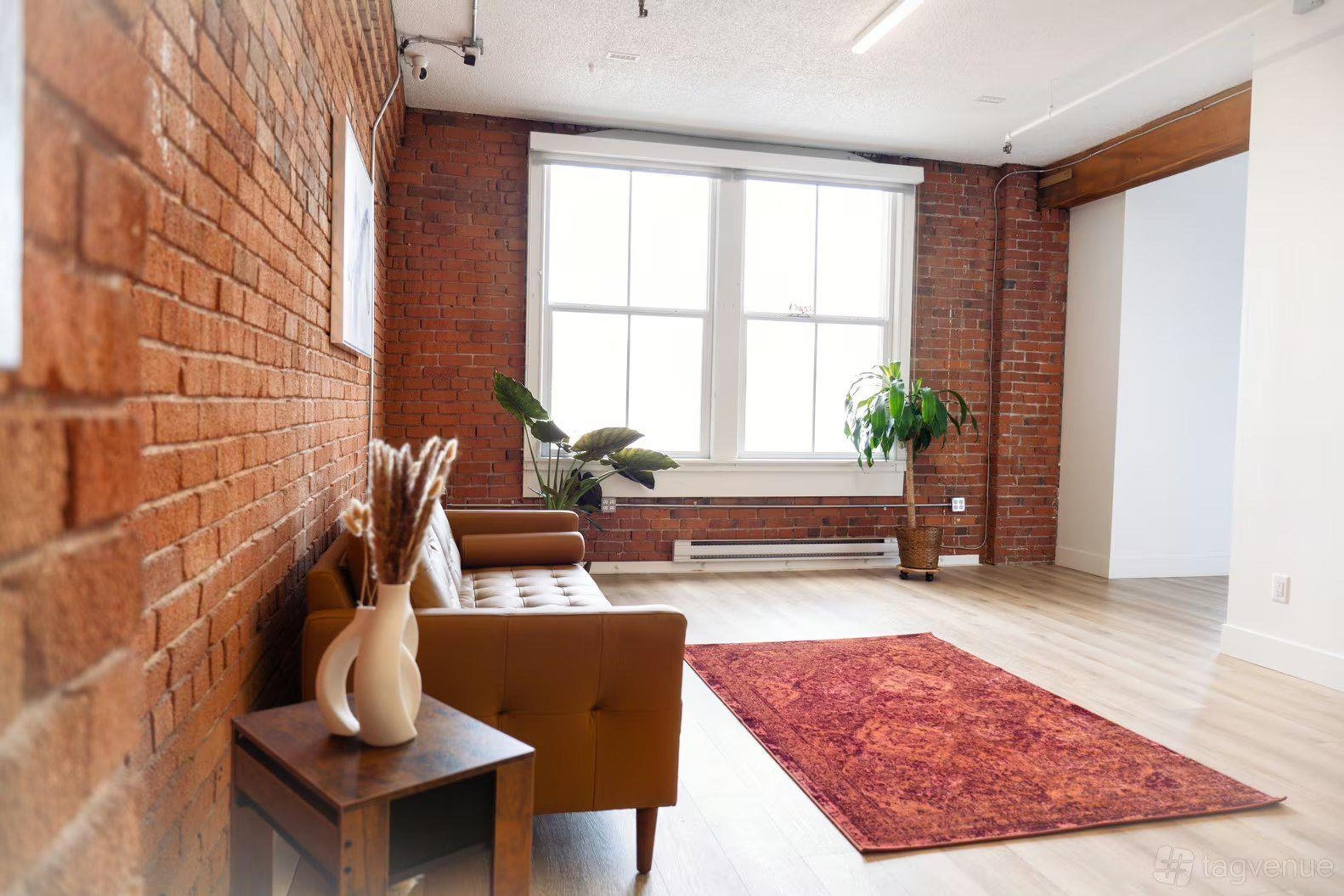 #400C 353 WATER STREET - Image 2