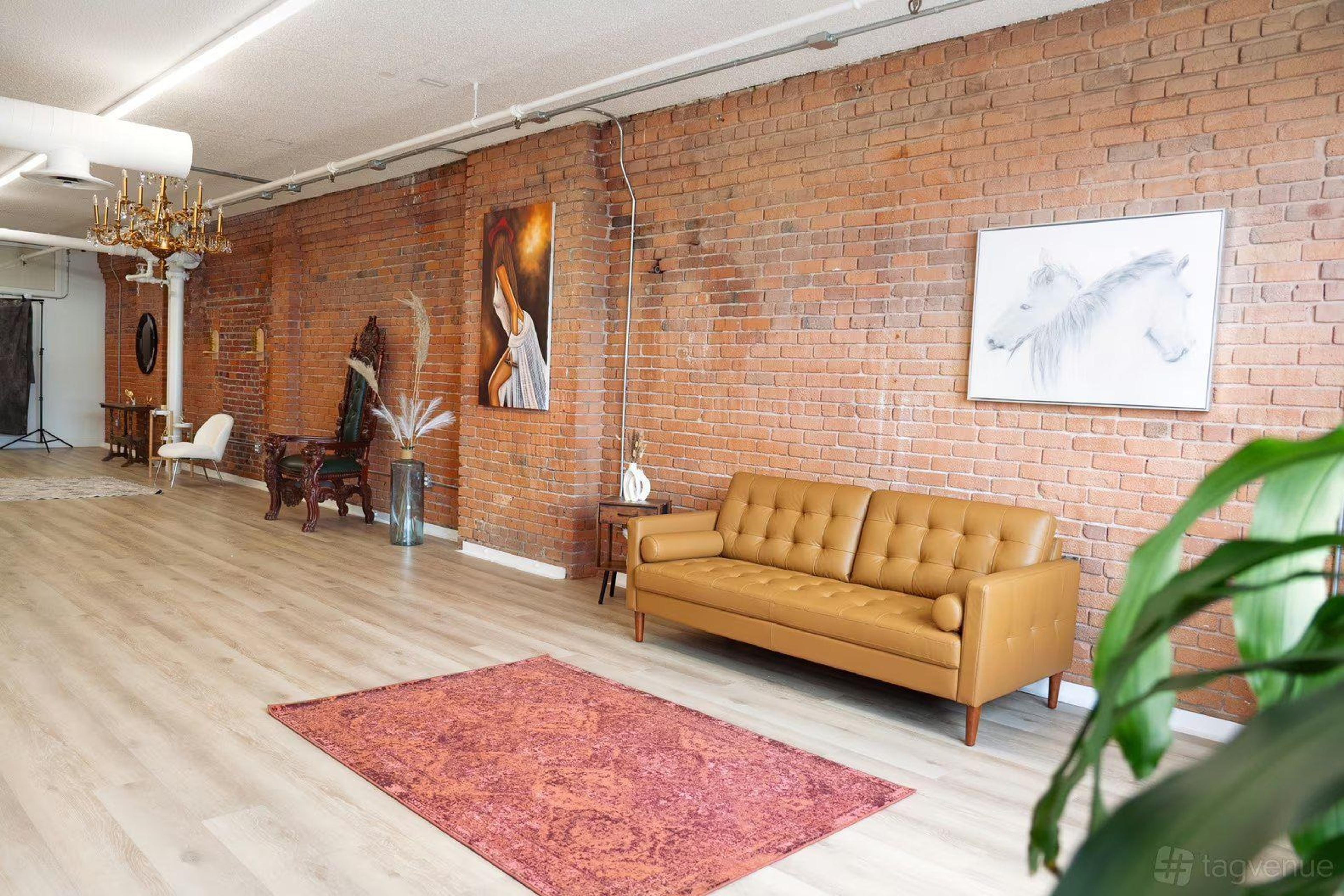 #400C 353 WATER STREET - Image 3