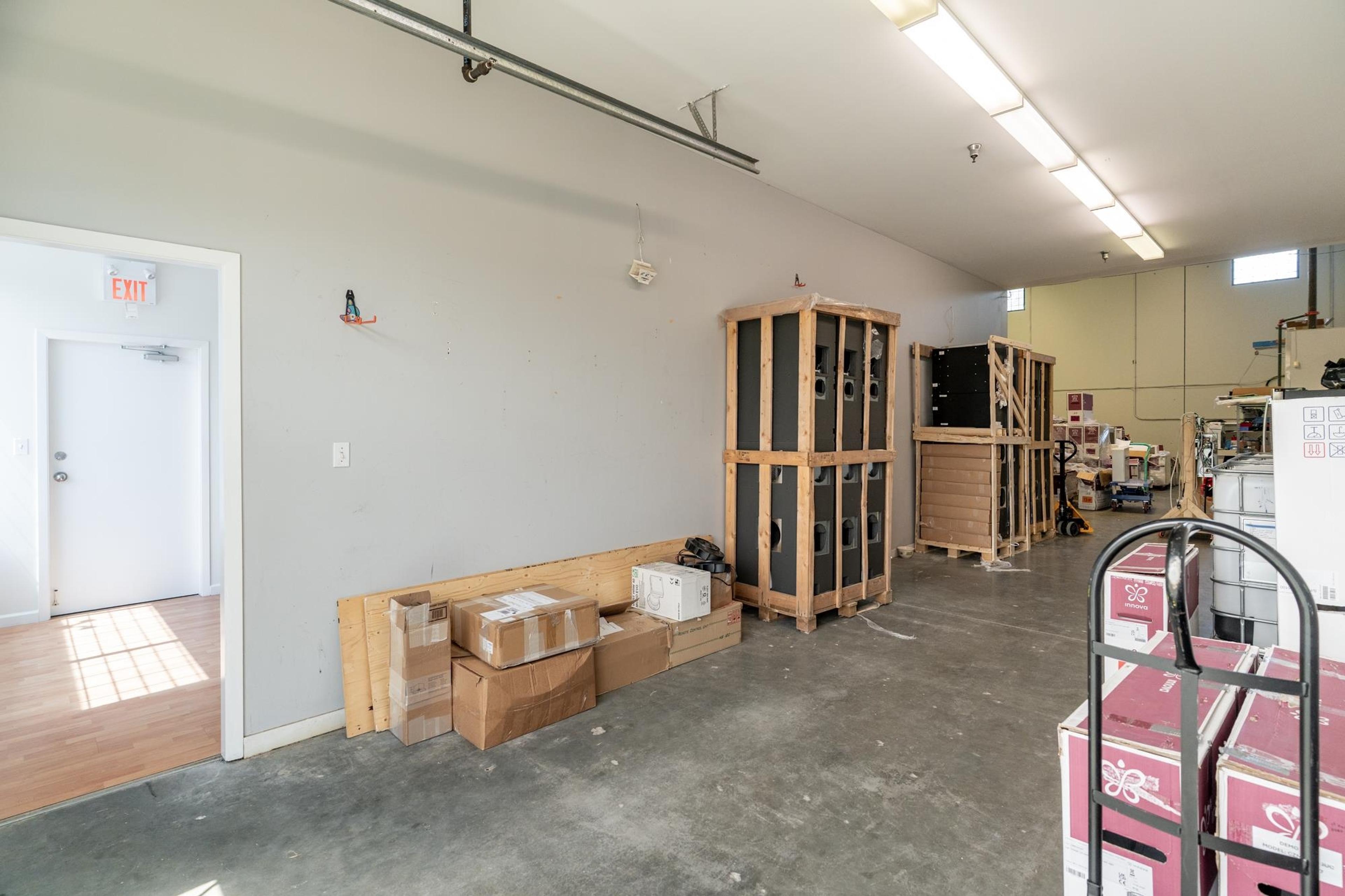 #704 2071 KINGSWAY AVENUE - Image 7