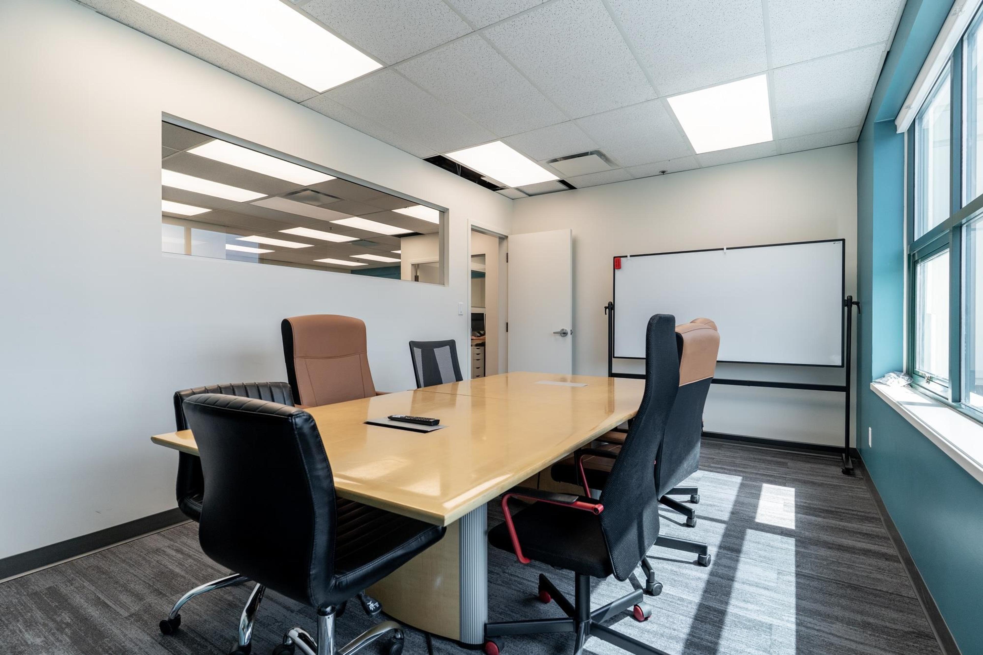 #704 2071 KINGSWAY AVENUE - Image 9