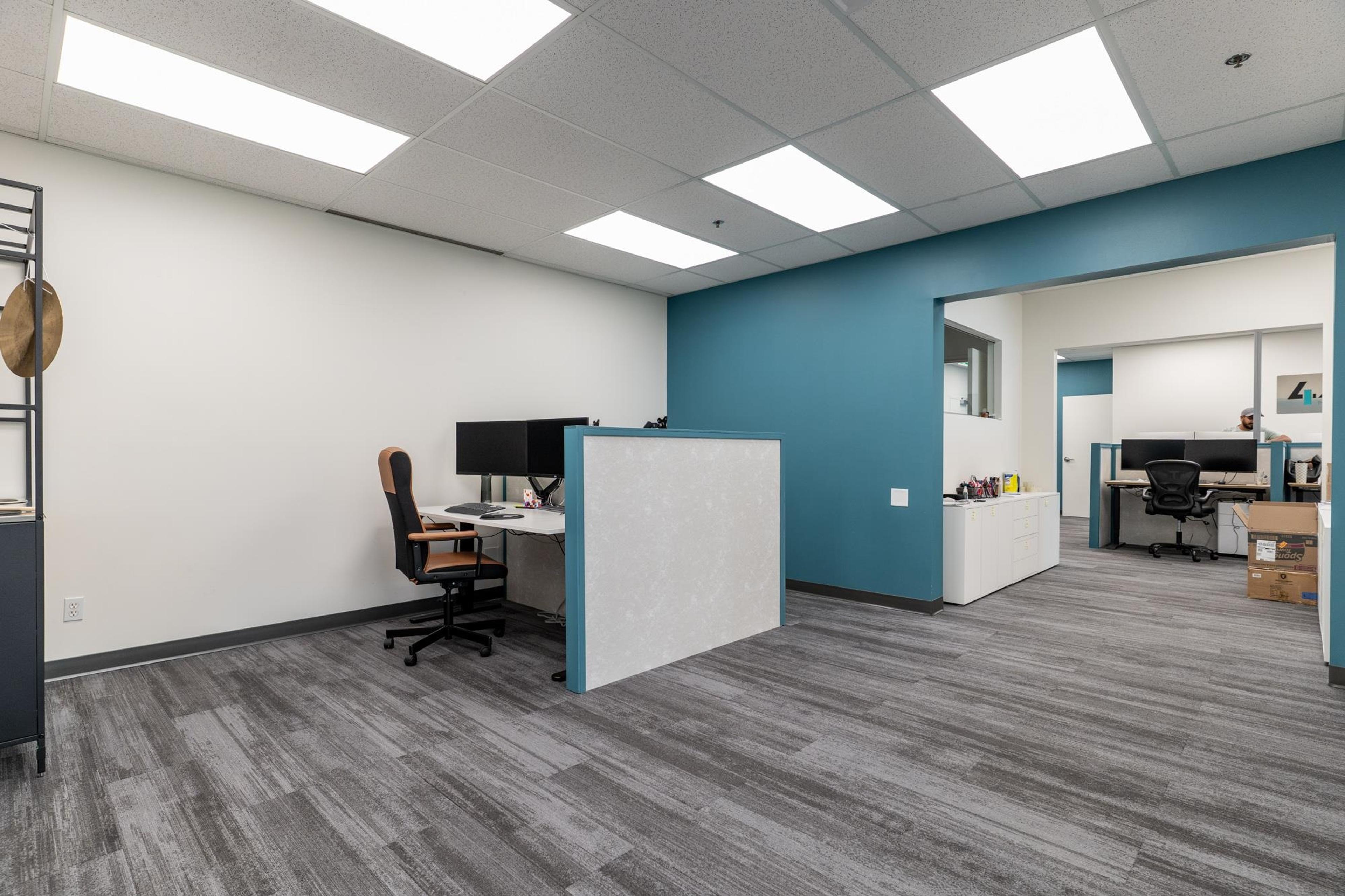 #704 2071 KINGSWAY AVENUE - Image 11