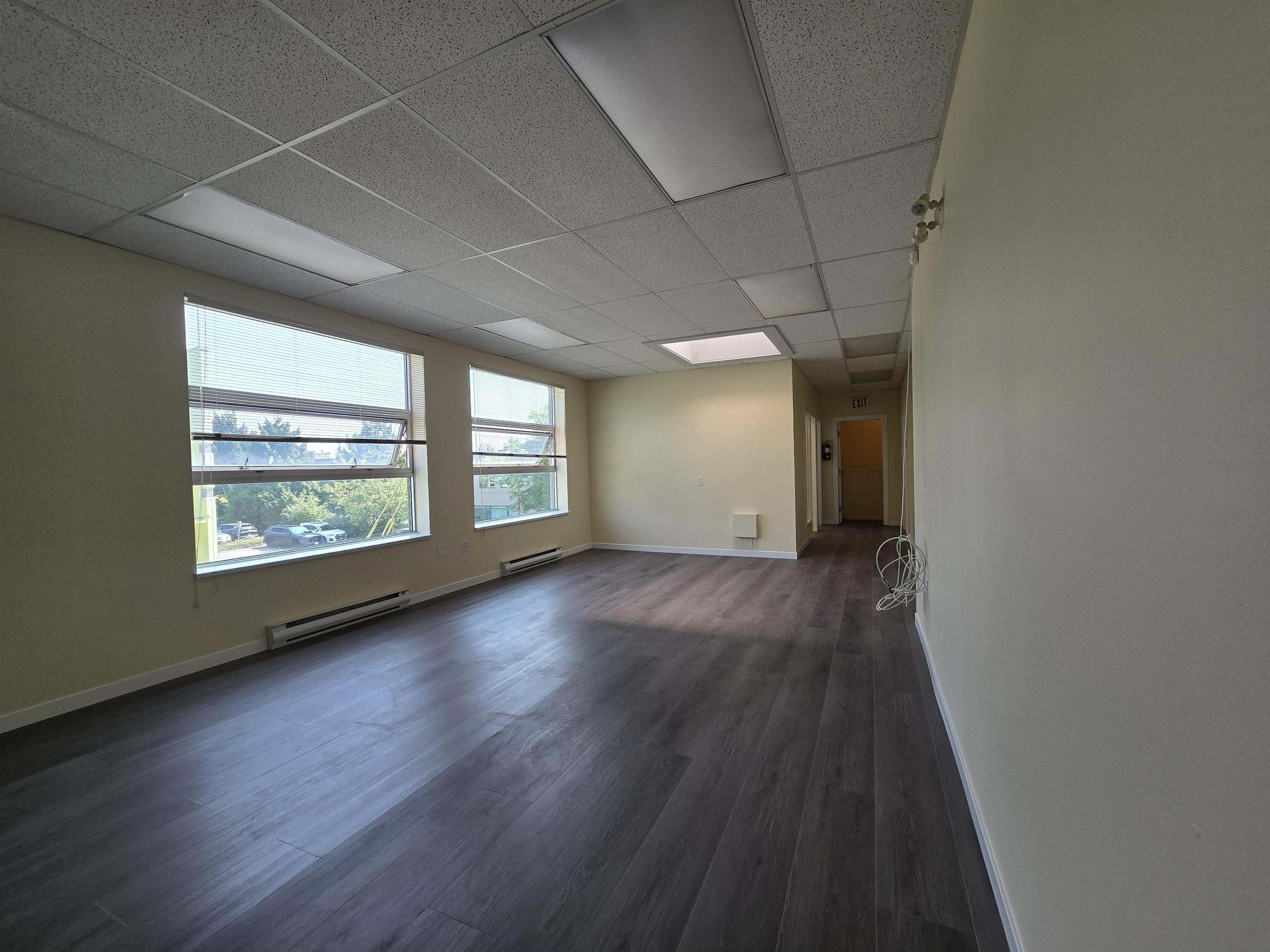 #101 3823 HENNING DRIVE - Image 13