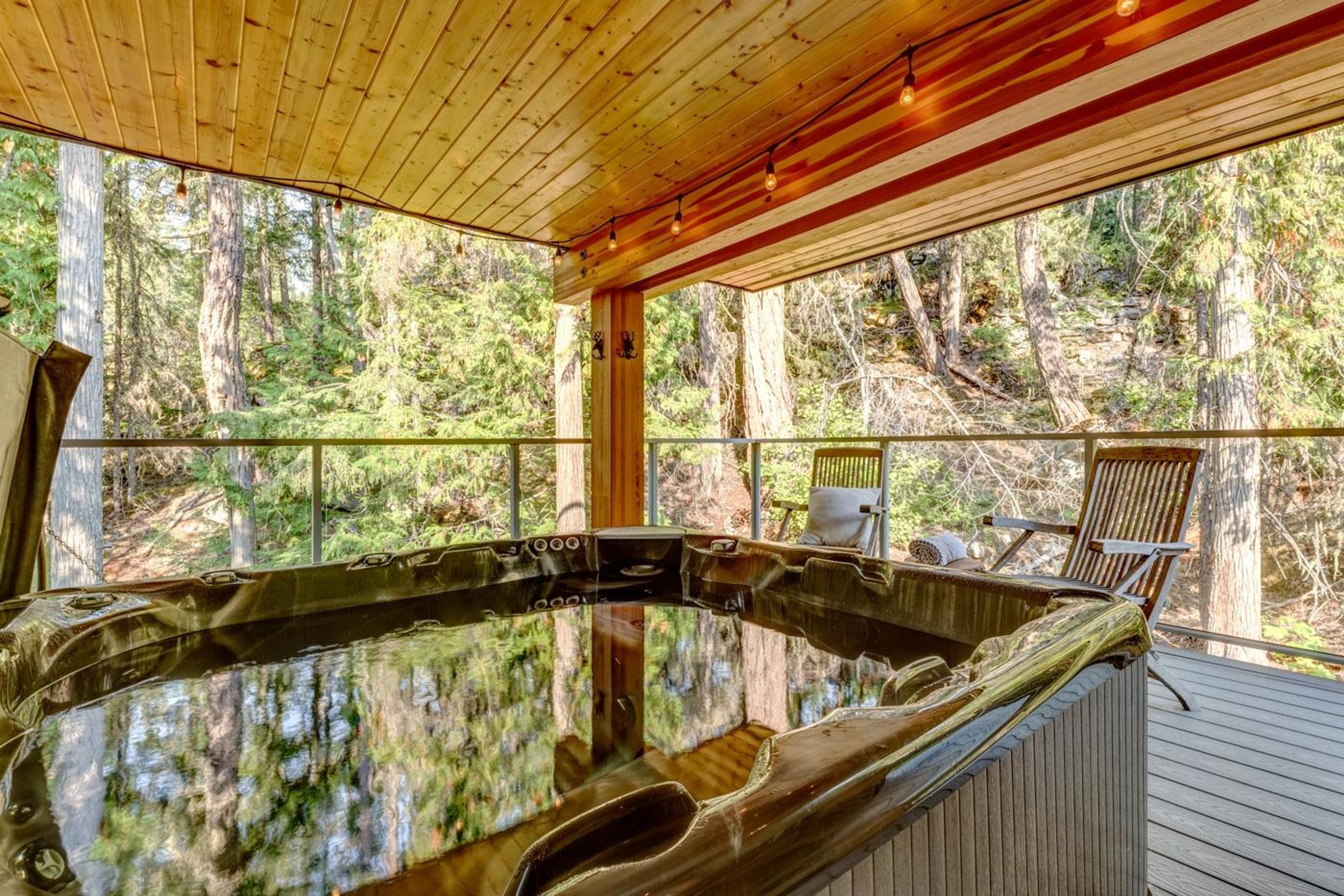 9557 EMERALD DRIVE - Image 26