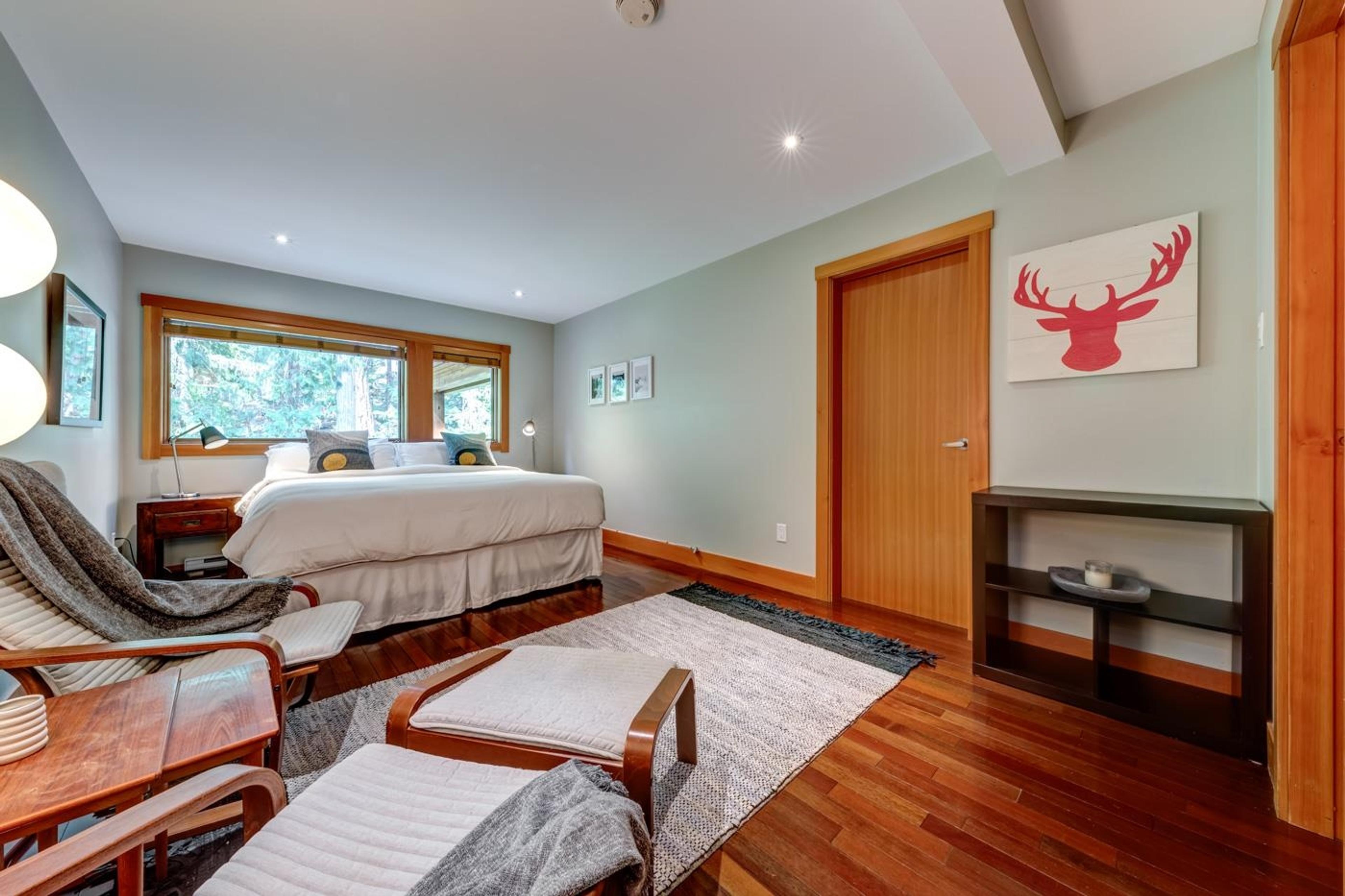 9557 EMERALD DRIVE - Image 22
