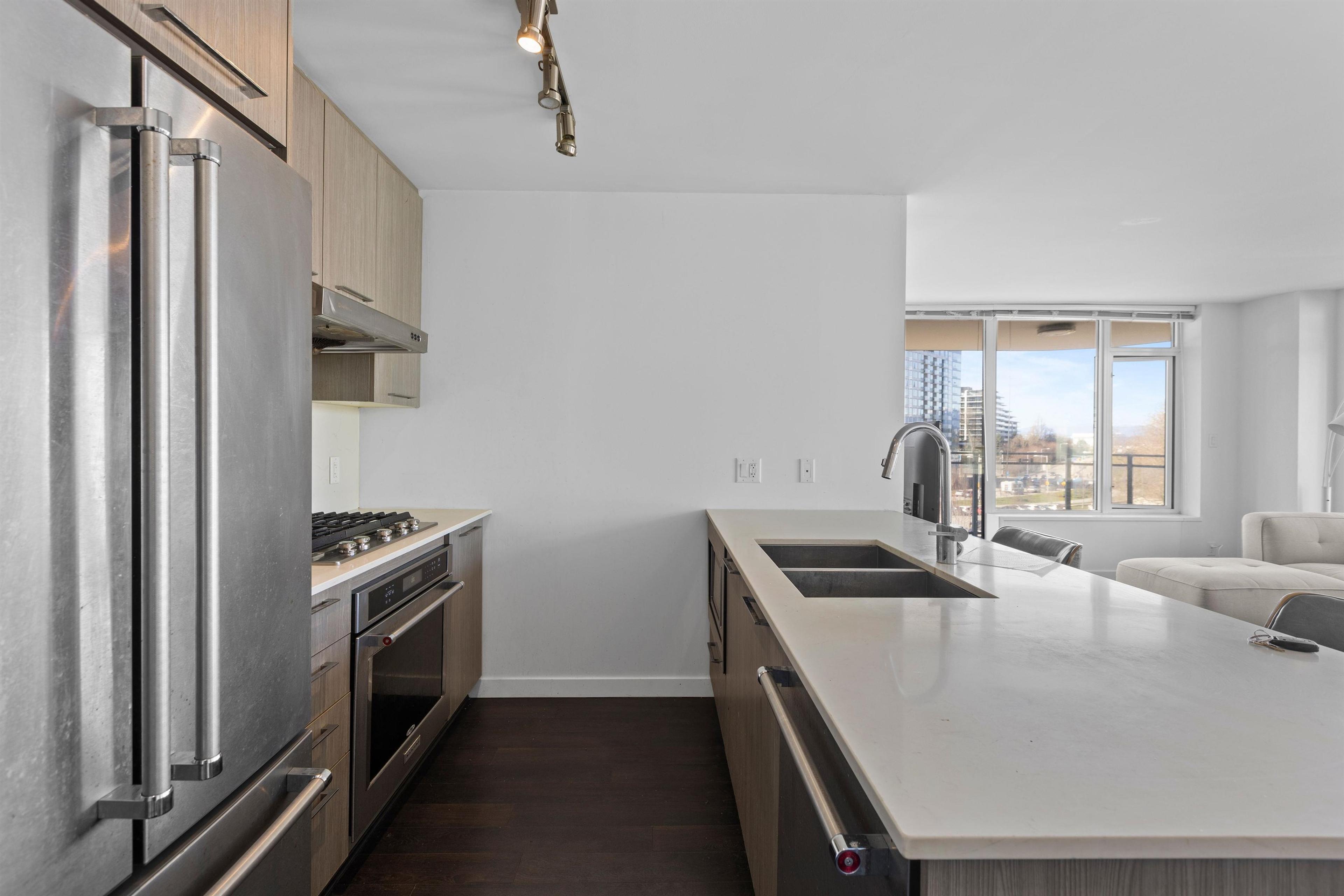 #611 7688 ALDERBRIDGE WAY - Image 12