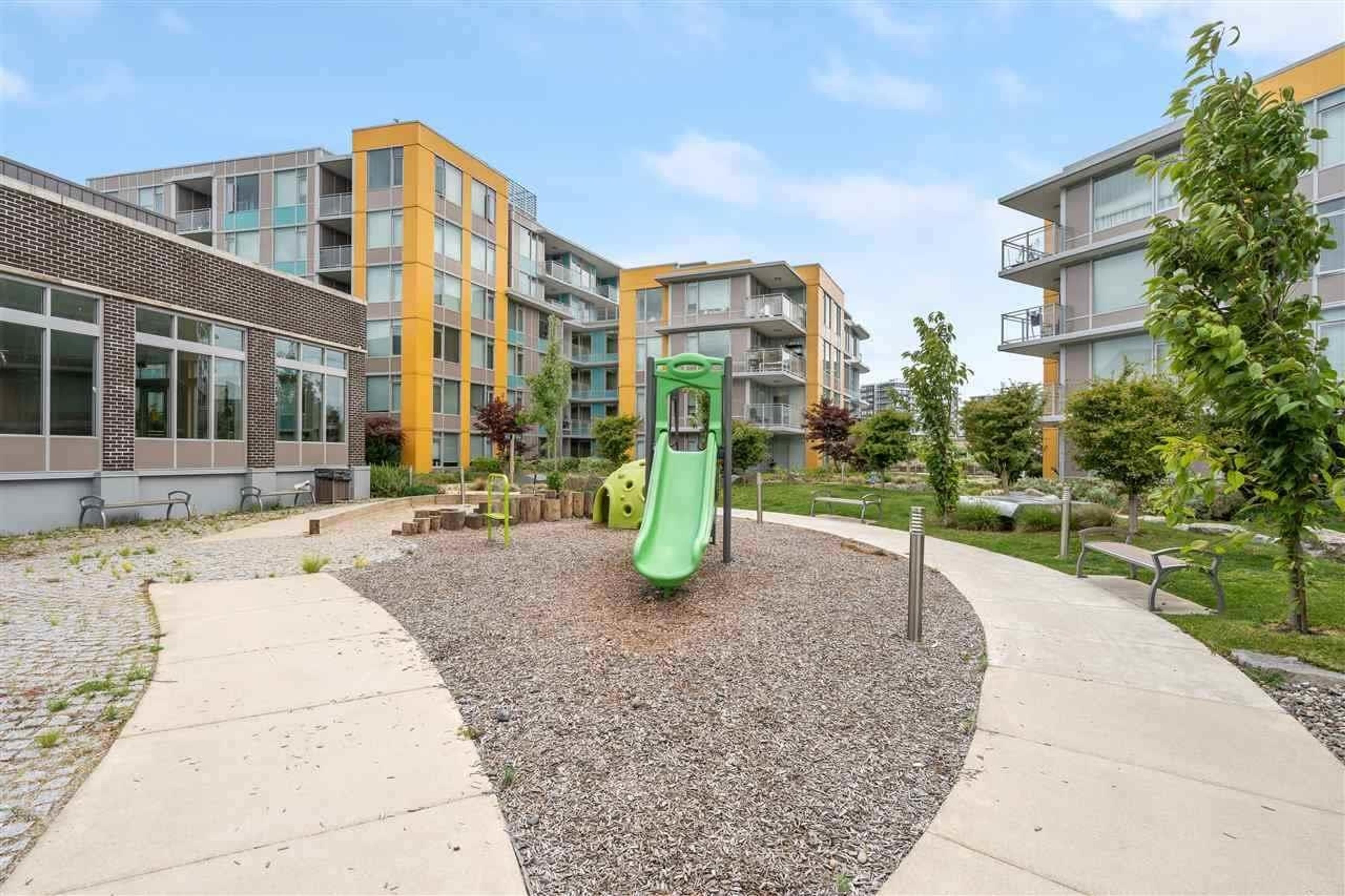 #611 7688 ALDERBRIDGE WAY - Image 4
