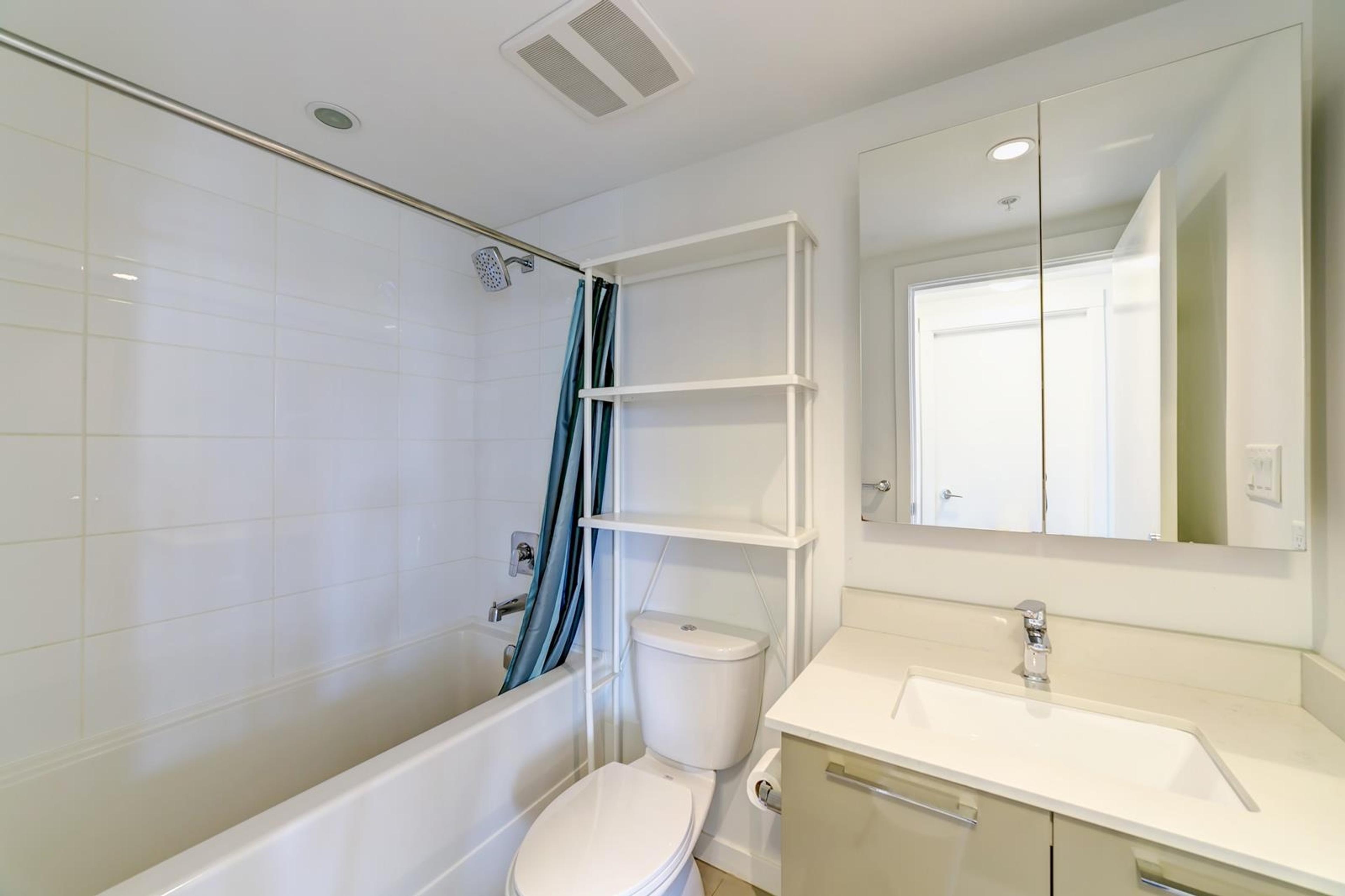 #611 7688 ALDERBRIDGE WAY - Image 21