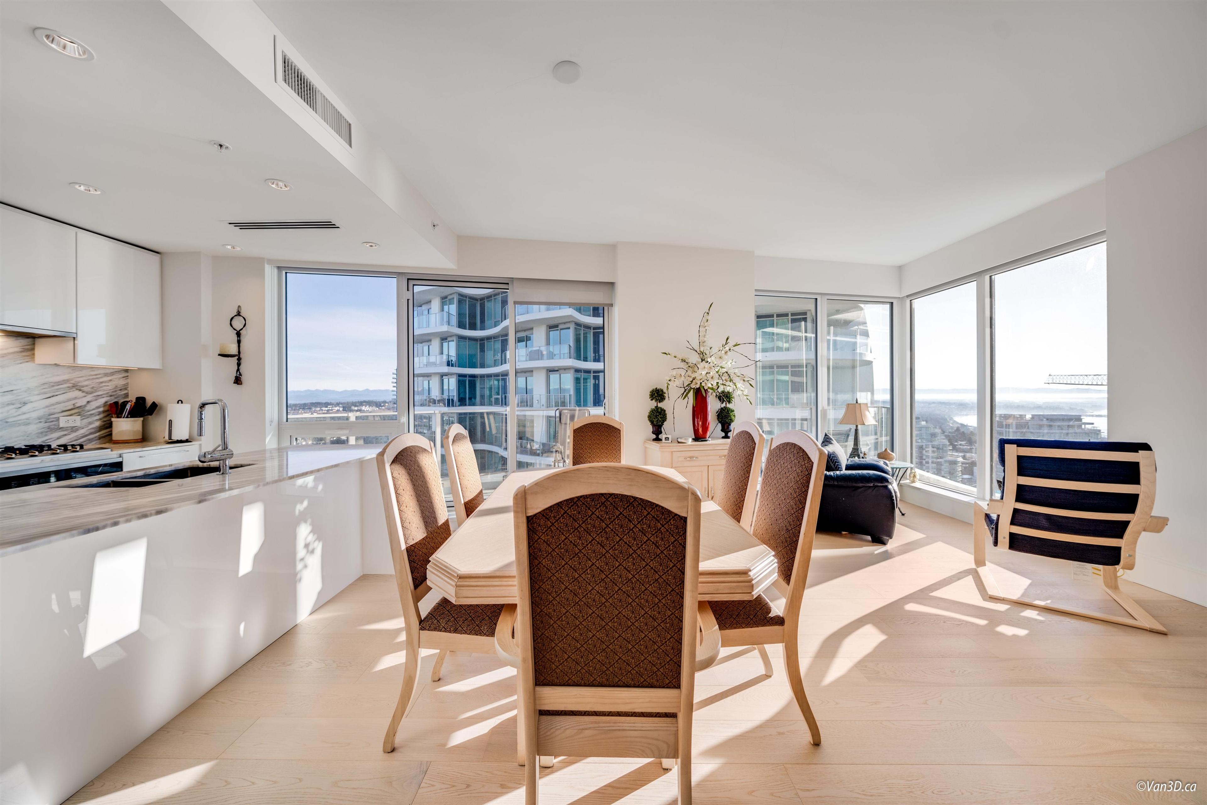 #2203 1500 MARTIN STREET - Image 3