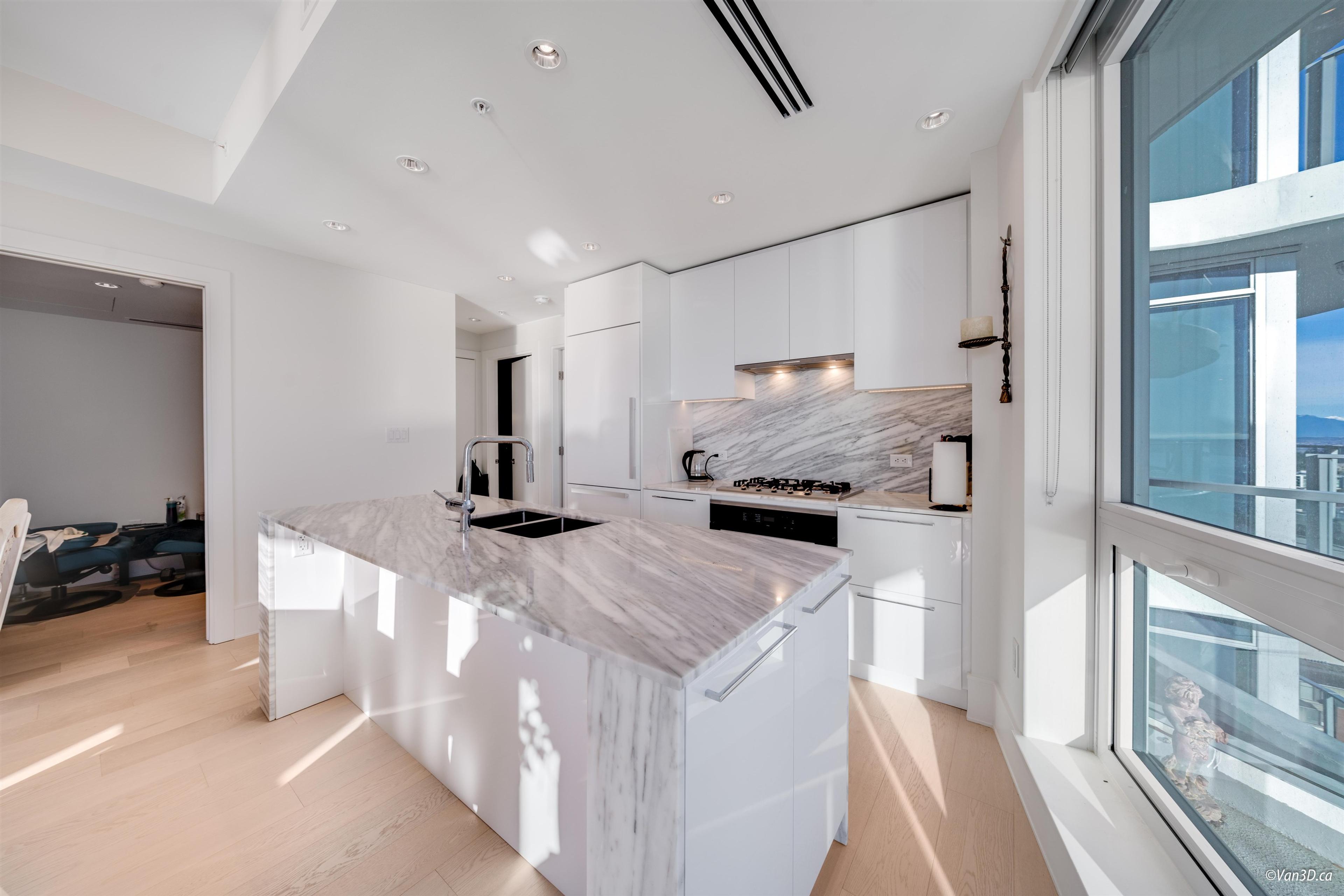 #2203 1500 MARTIN STREET - Image 18