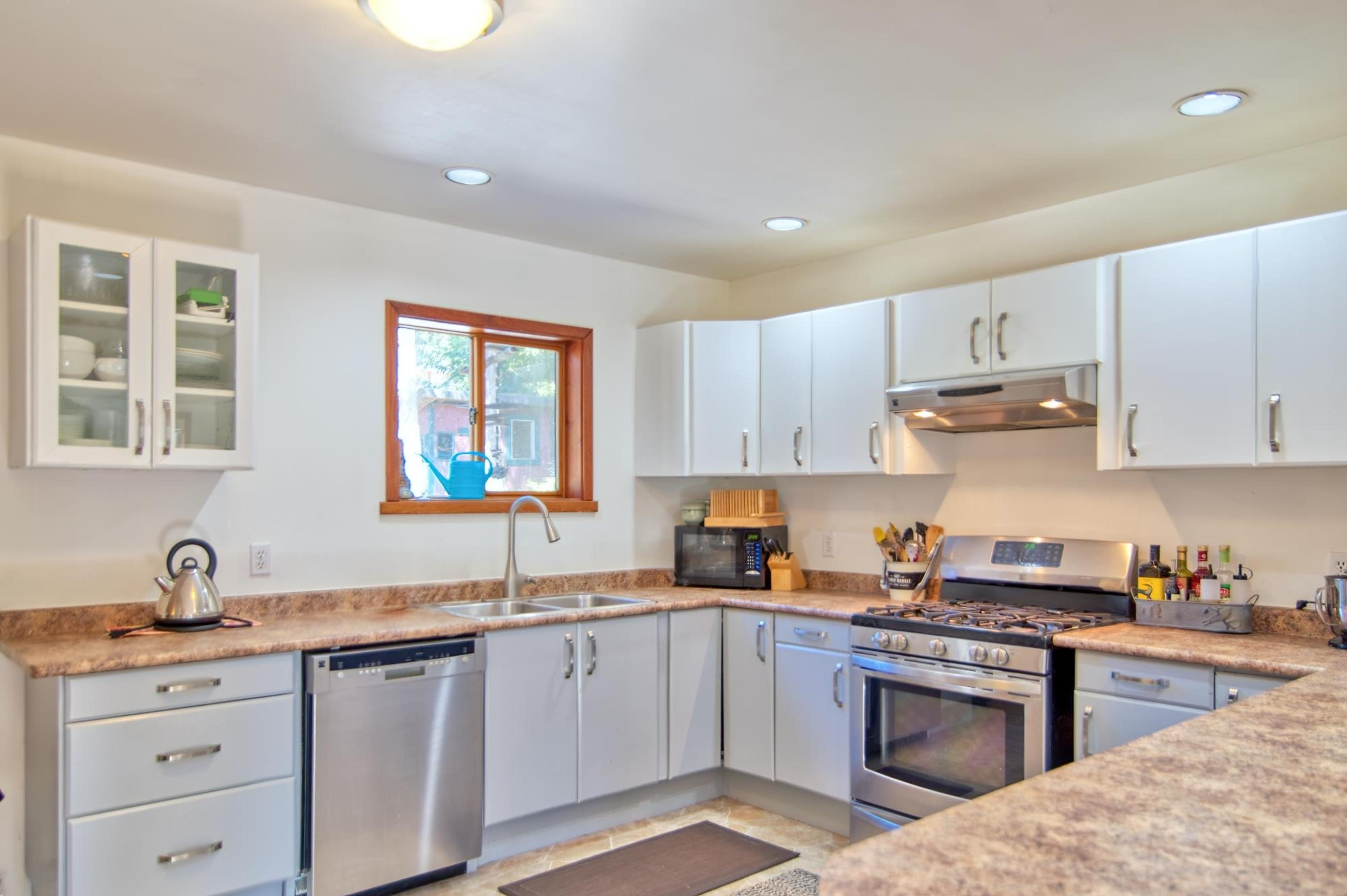 8096 WESTWOOD ROAD - Image 12