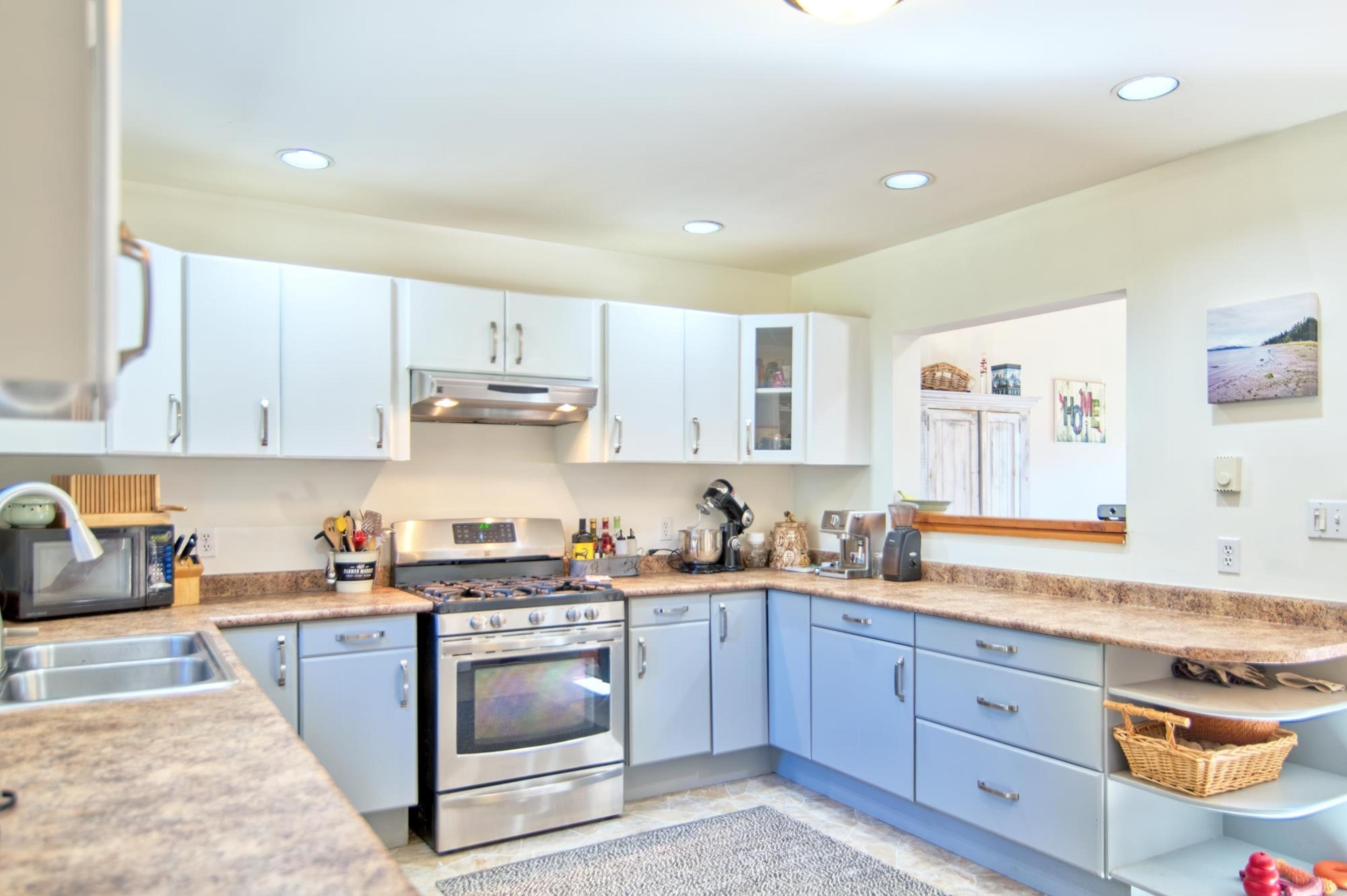 8096 WESTWOOD ROAD - Image 14