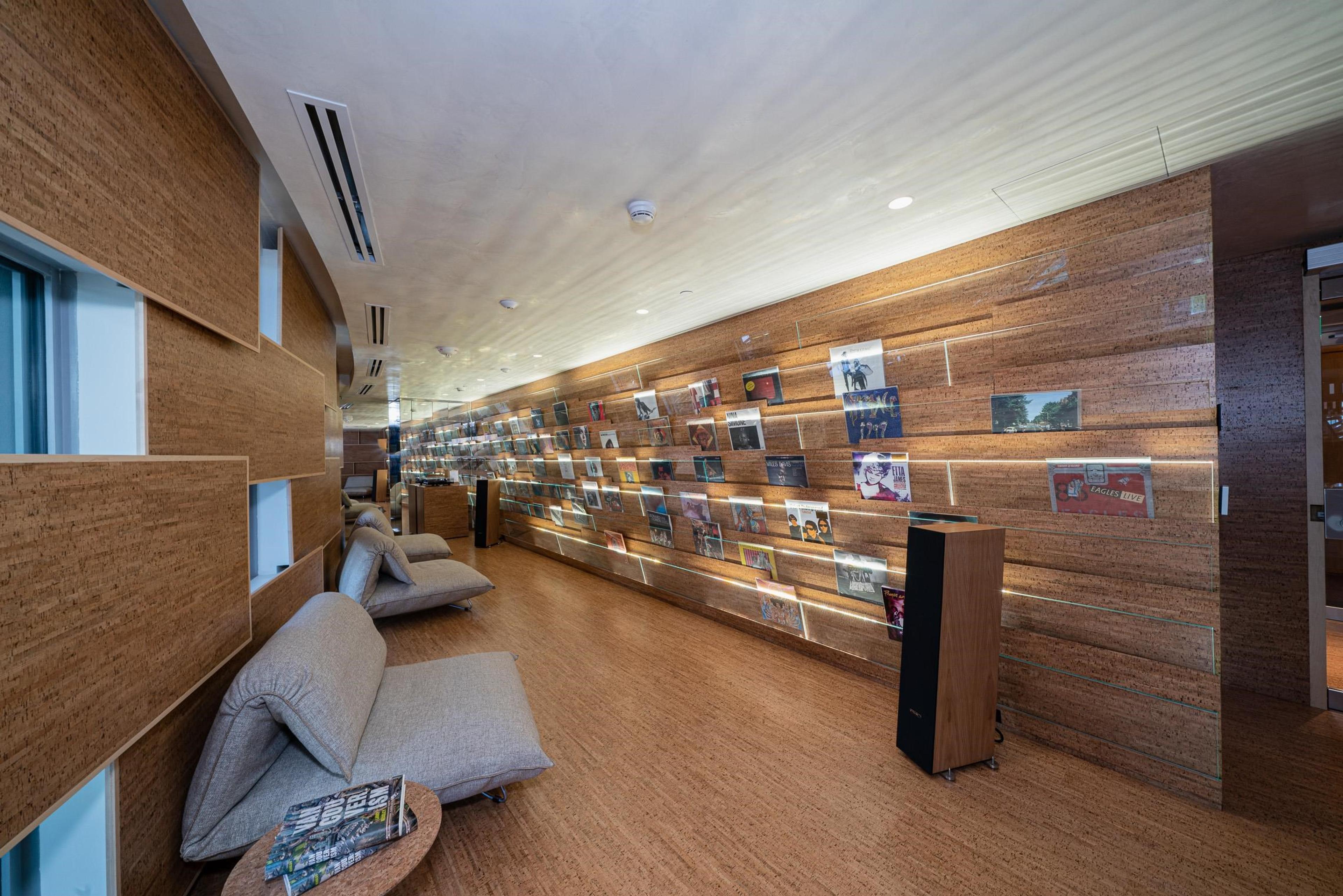 #1203 1568 ALBERNI STREET - Image 26