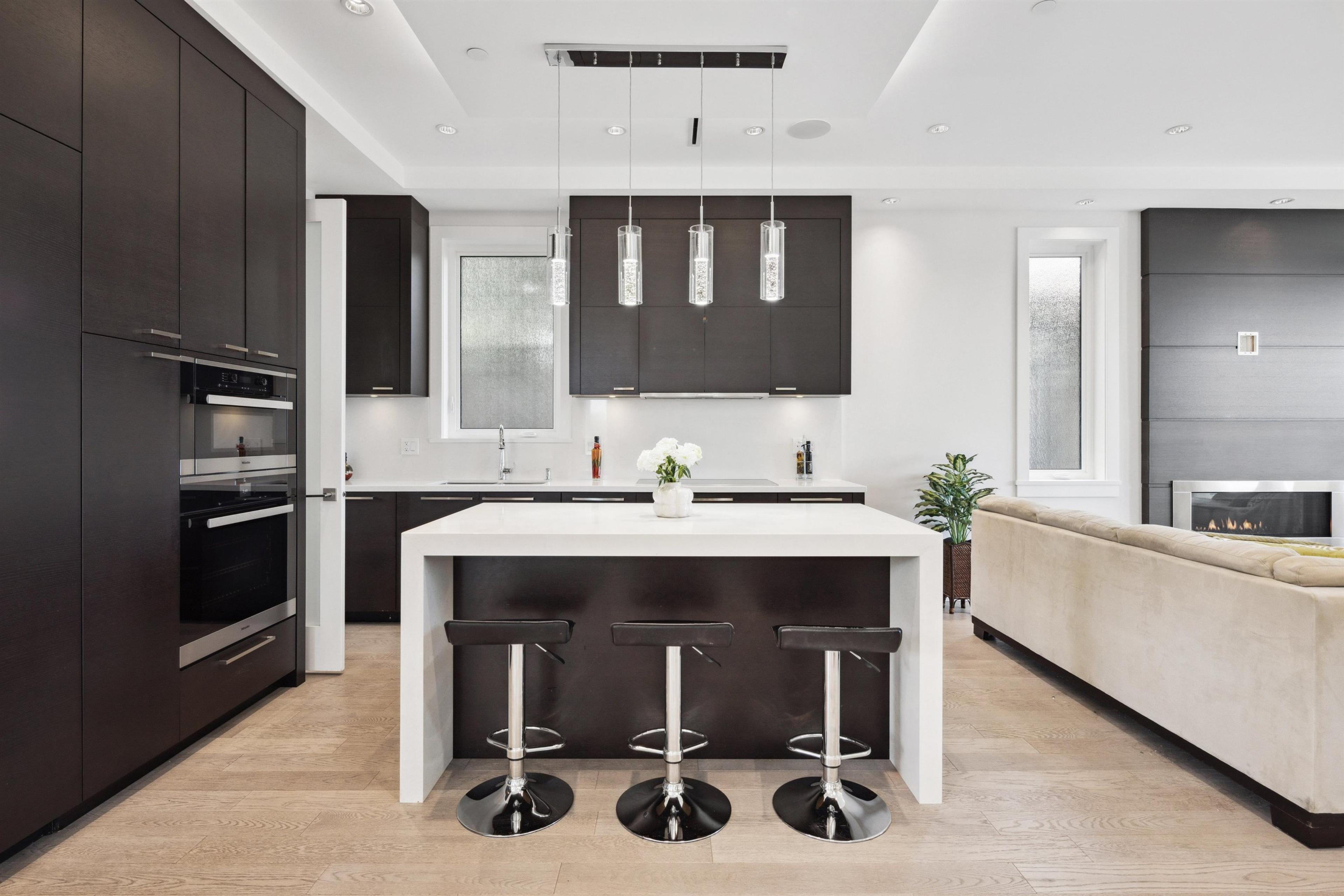 1115 FULTON AVENUE - Image 13