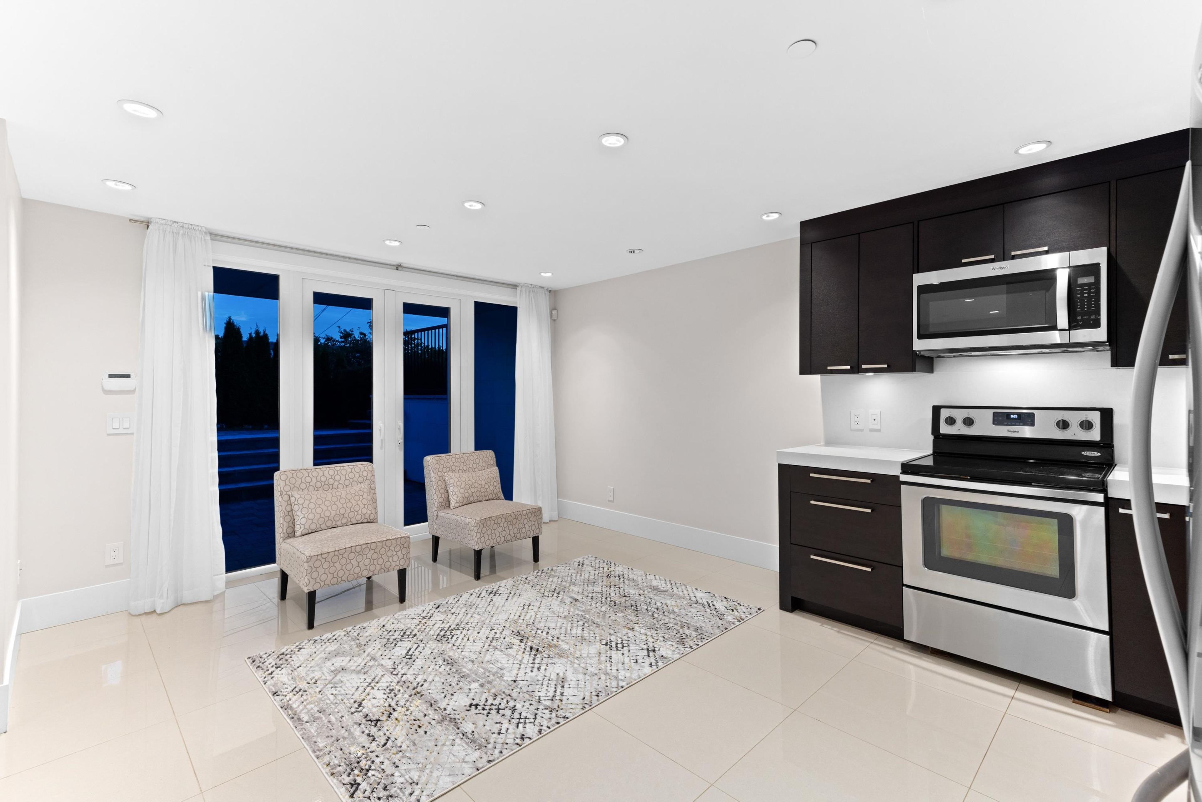 1115 FULTON AVENUE - Image 33