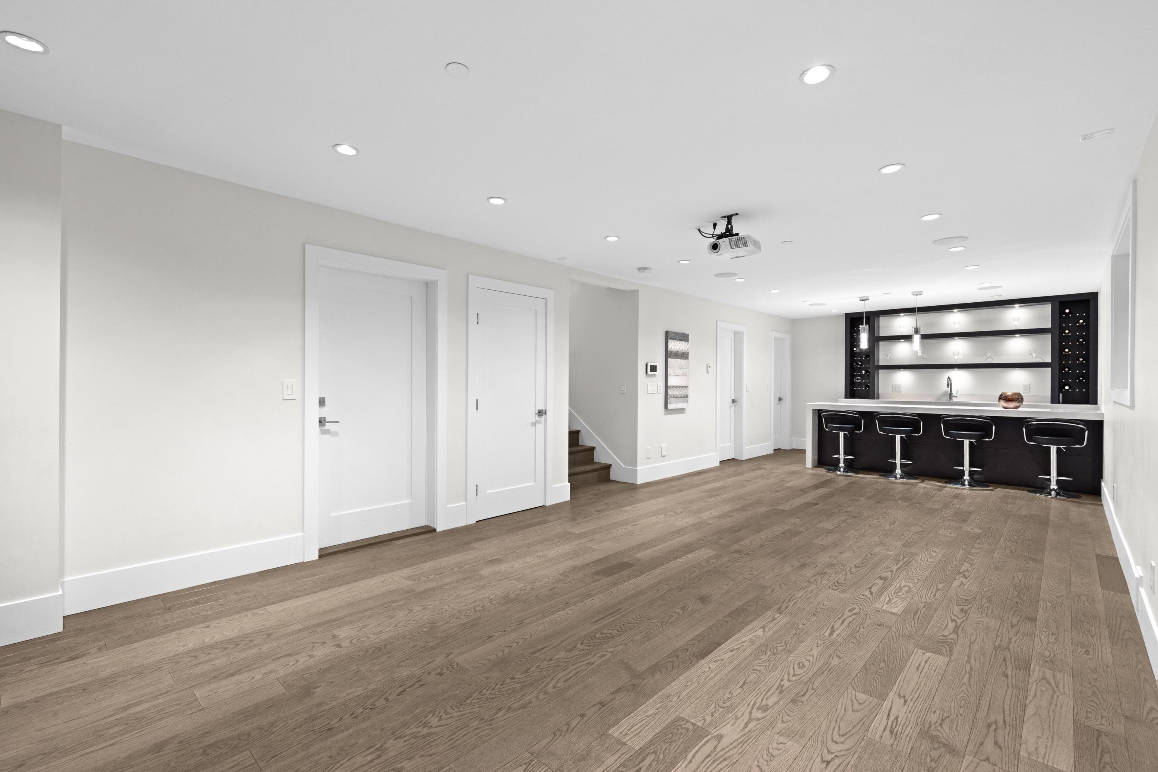 1115 FULTON AVENUE - Image 31