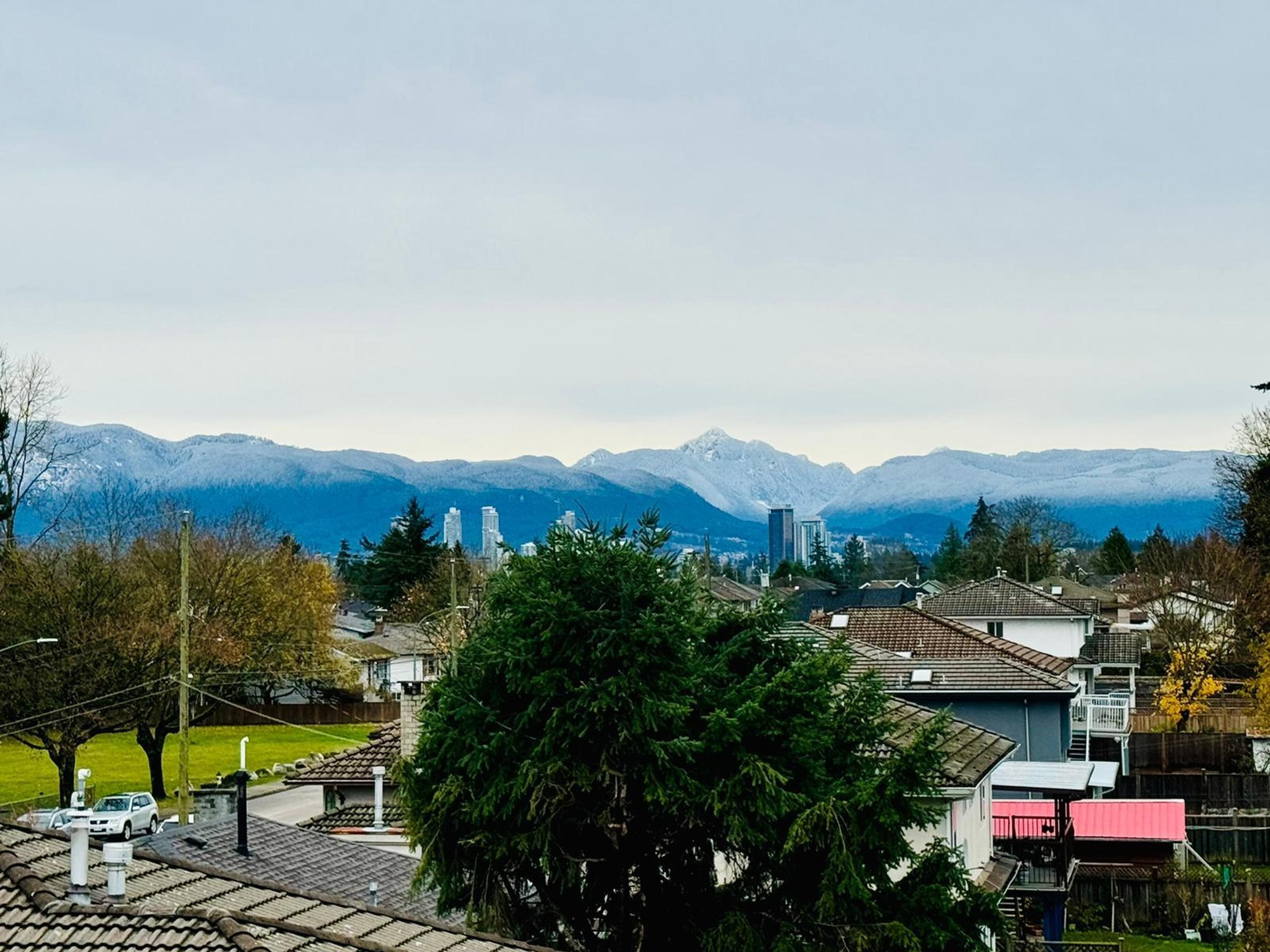 #205 7908 GRAHAM AVENUE - Image 23