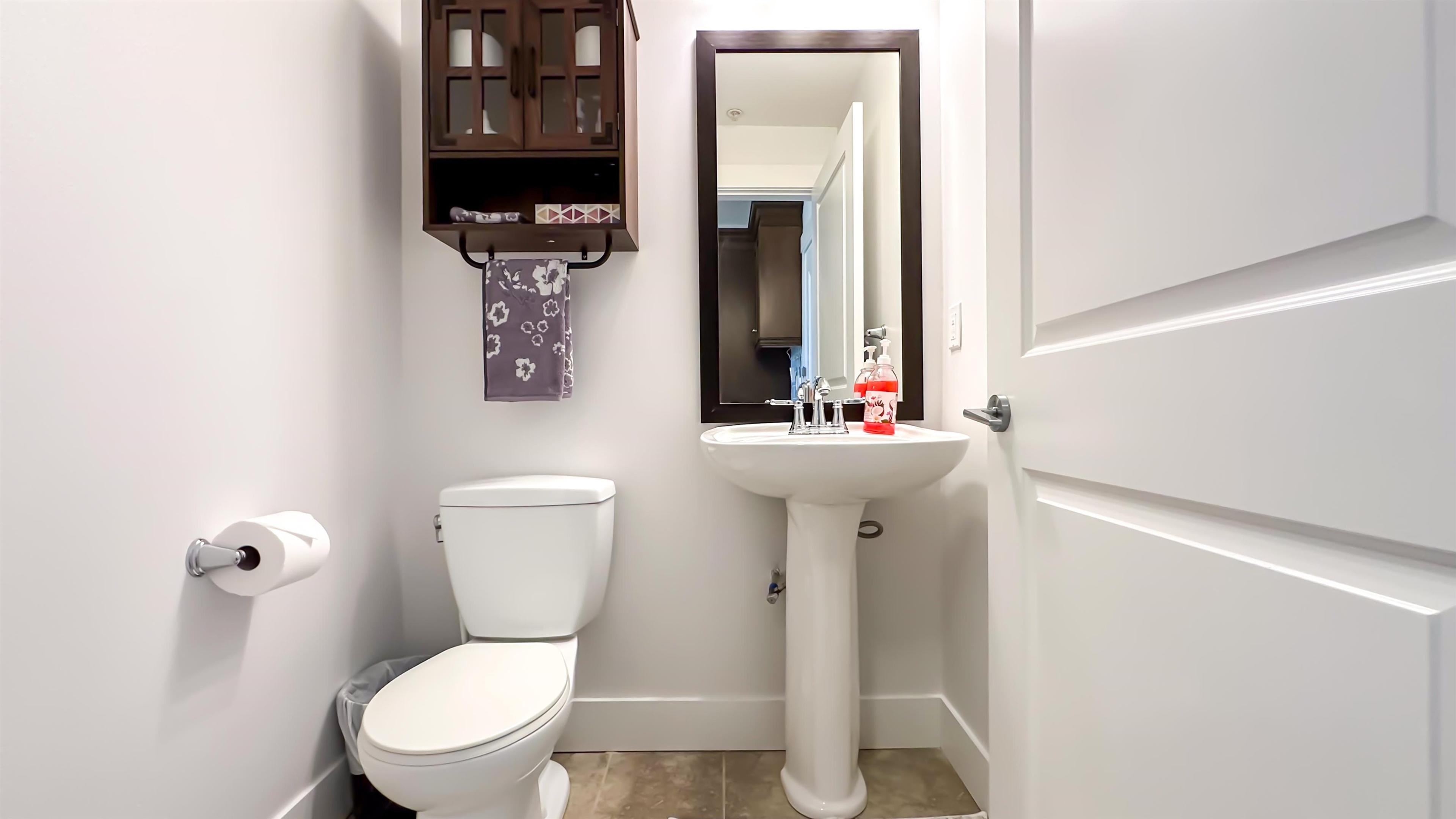 #205 7908 GRAHAM AVENUE - Image 17