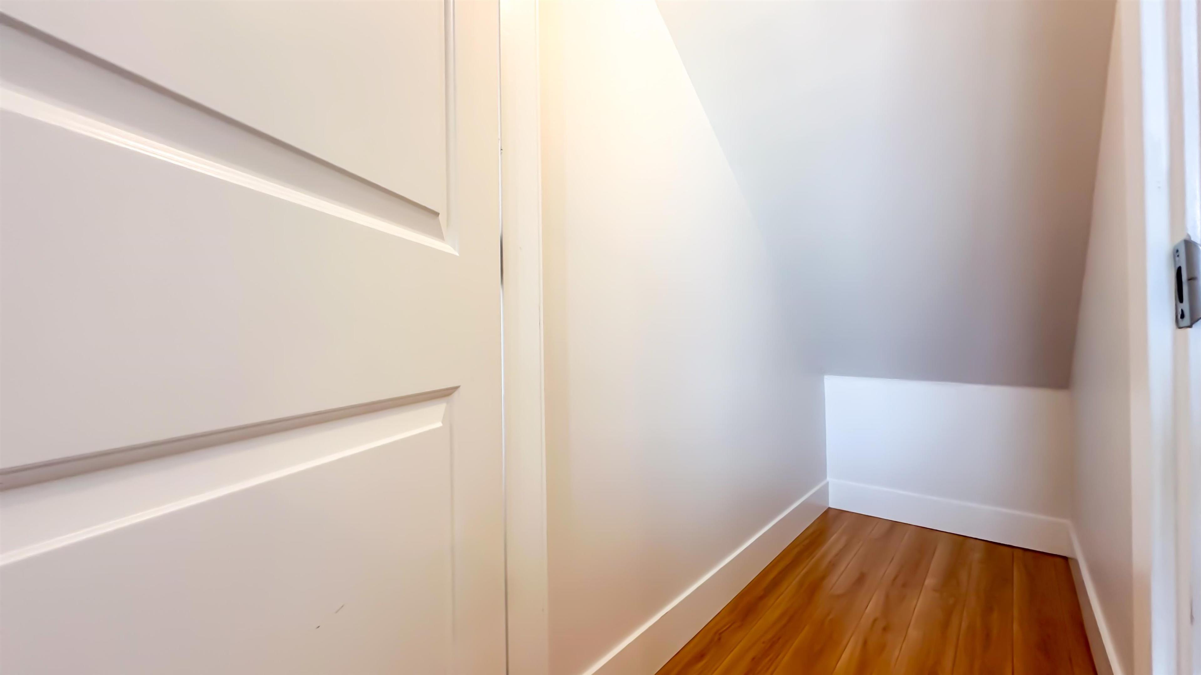 #205 7908 GRAHAM AVENUE - Image 20