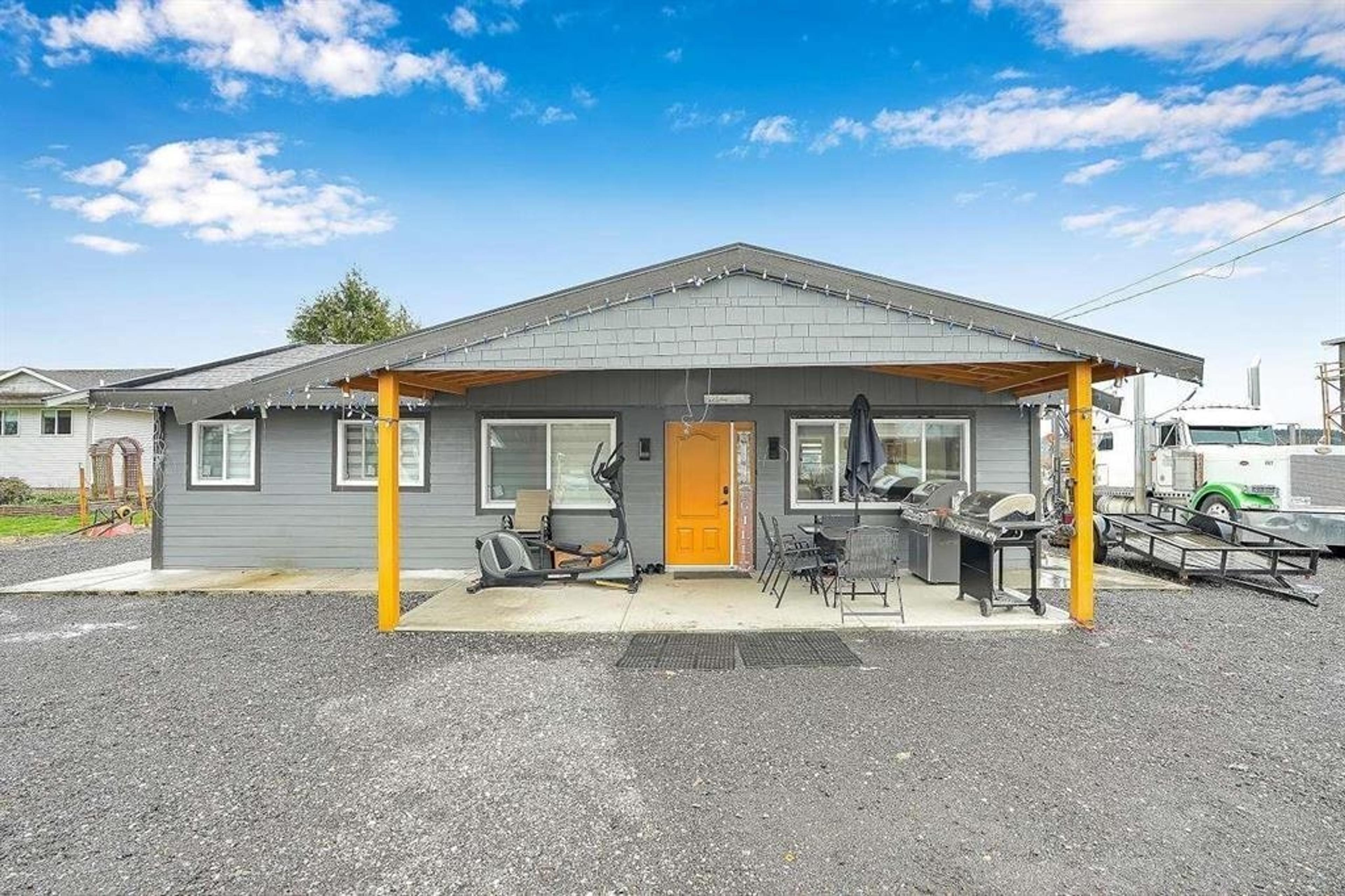 18044 40 AVENUE - Image 1