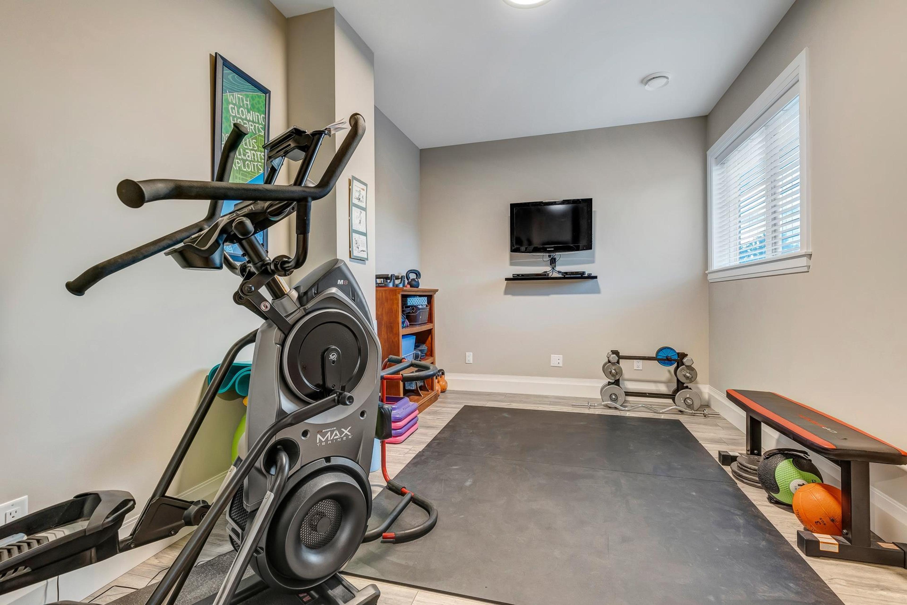 46123 ROY AVENUE - Image 30