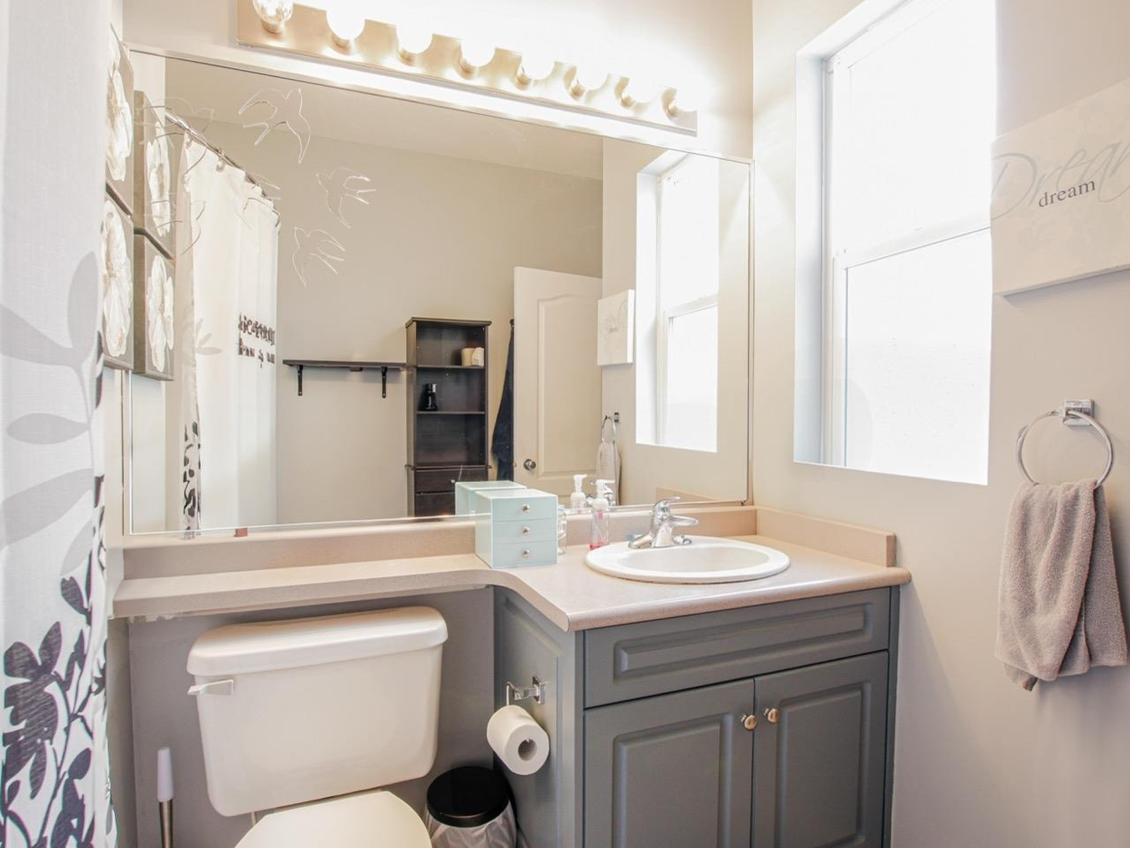 11483 228 STREET - Image 13