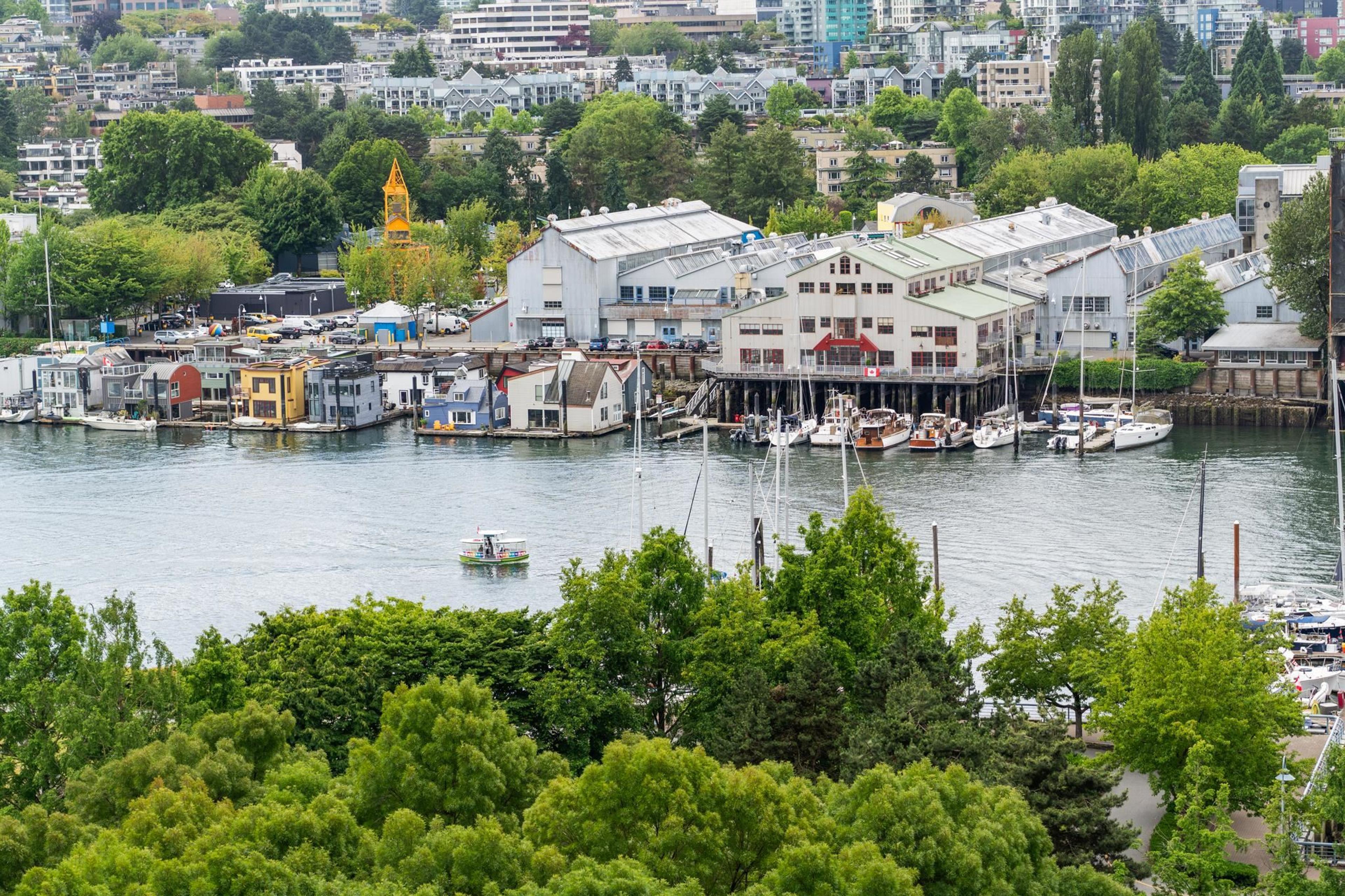 #1202 583 BEACH CRESCENT - Image 22