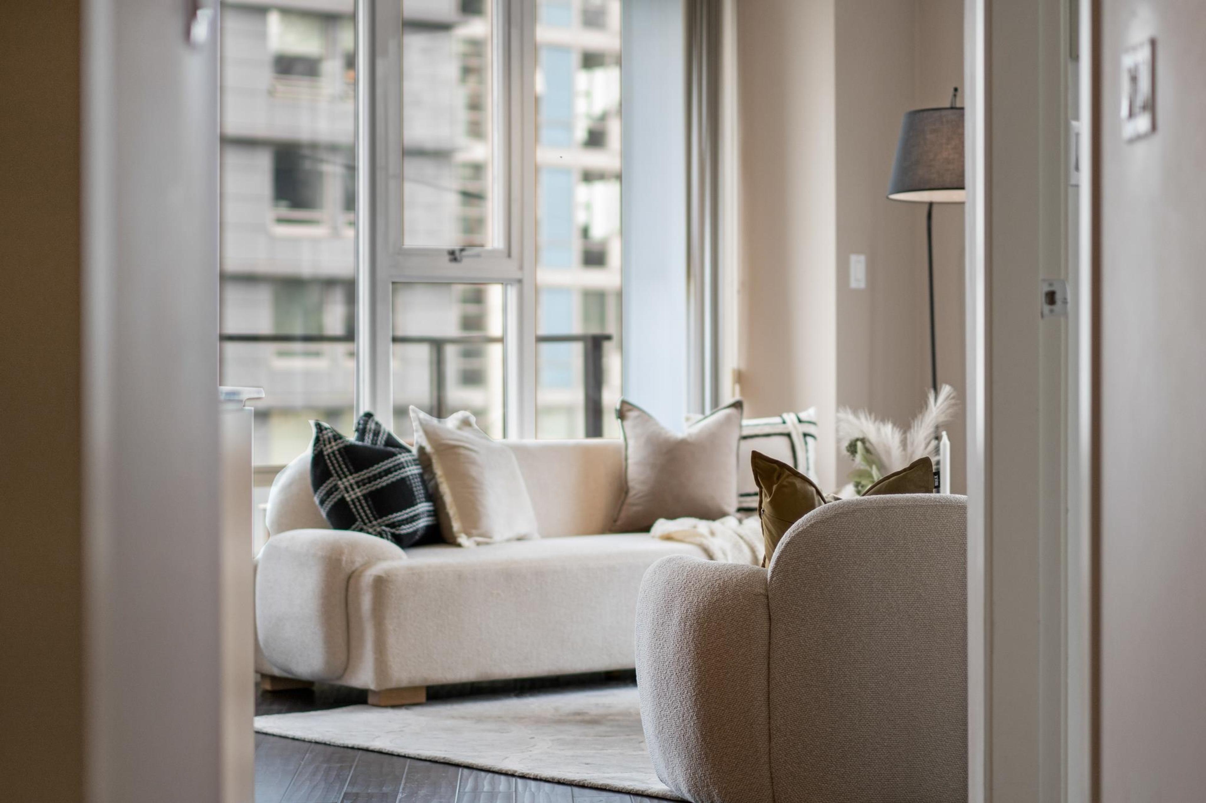 #1202 583 BEACH CRESCENT - Image 7