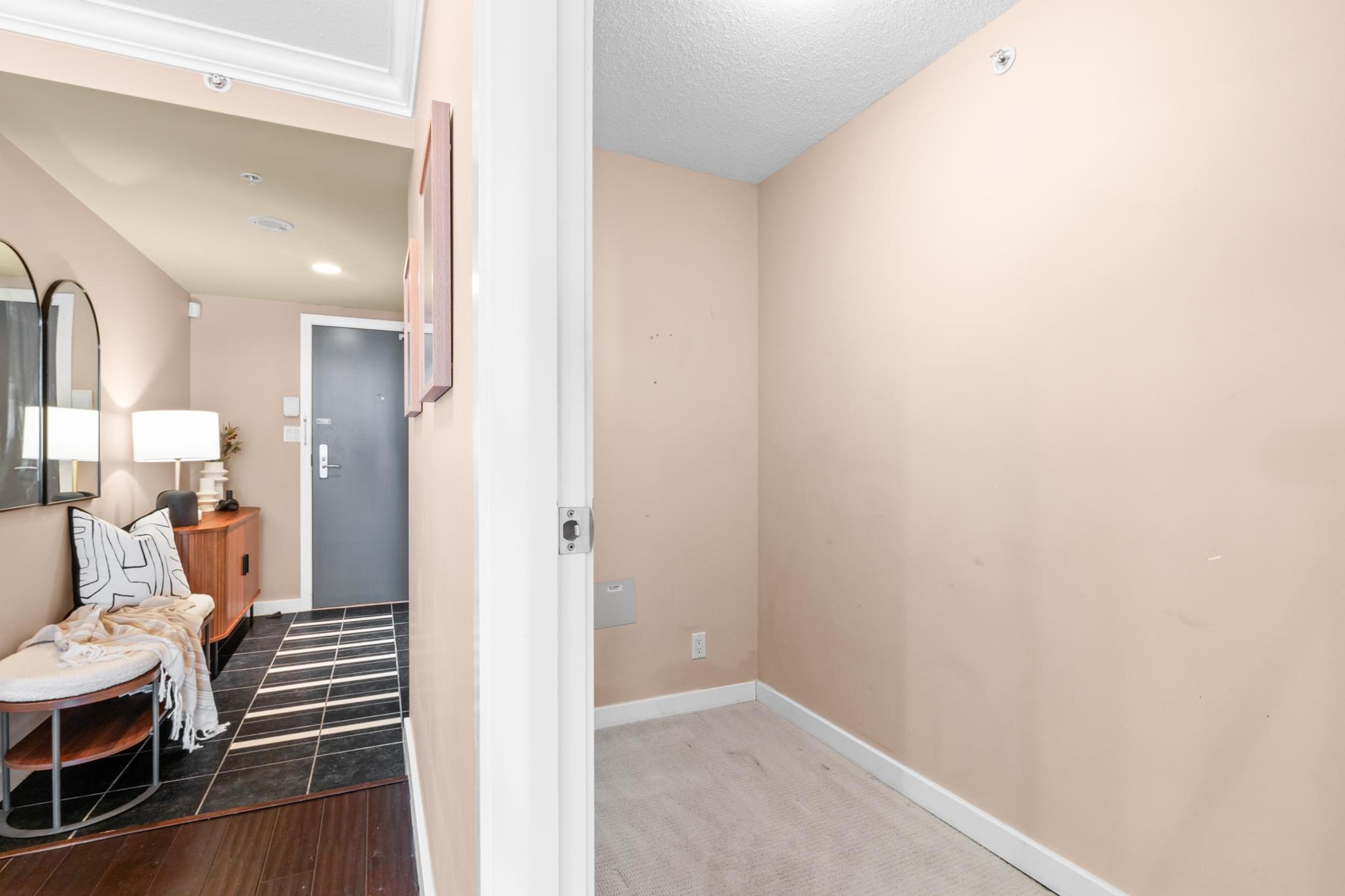 #1202 583 BEACH CRESCENT - Image 30