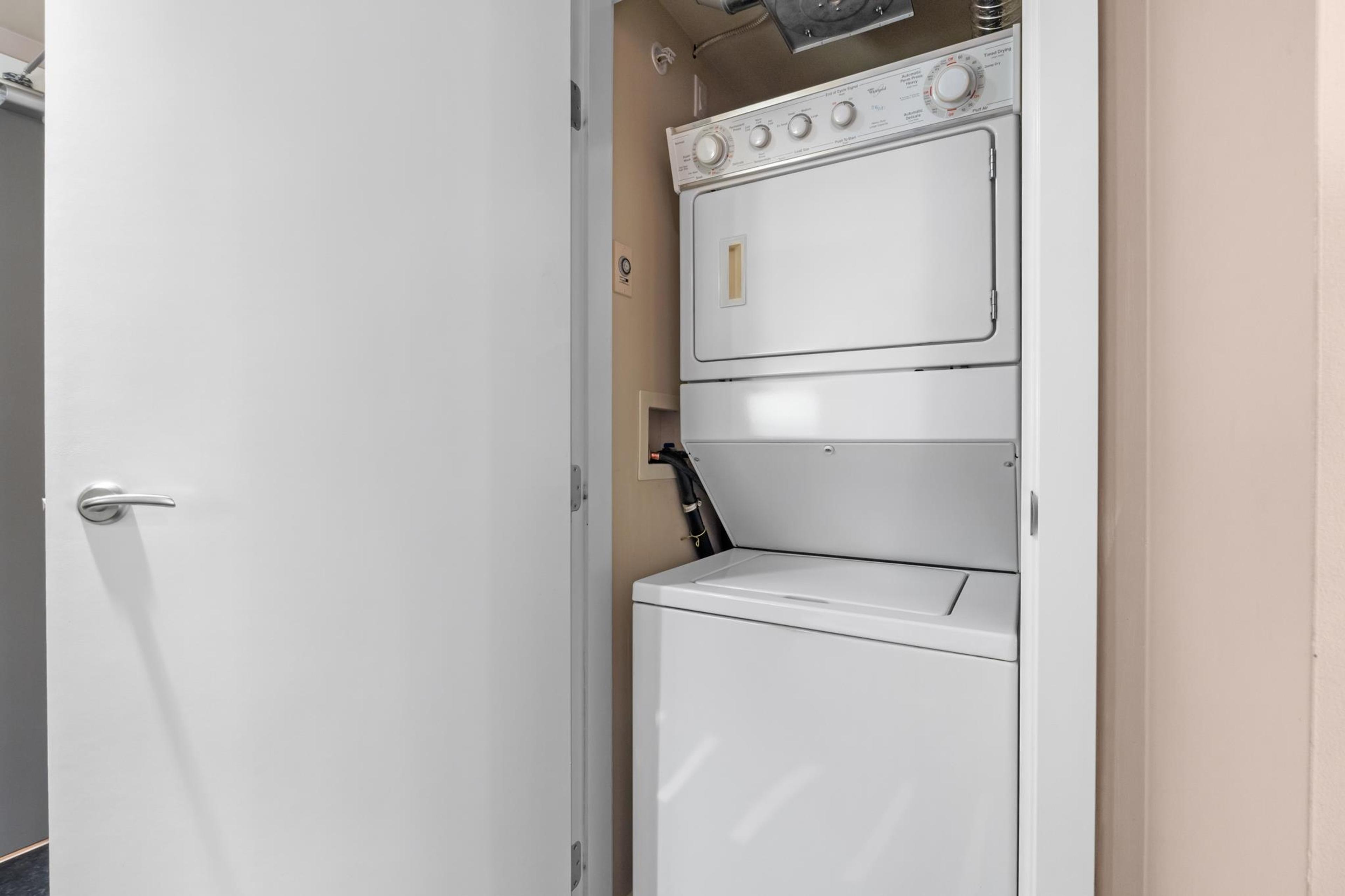 #1202 583 BEACH CRESCENT - Image 33