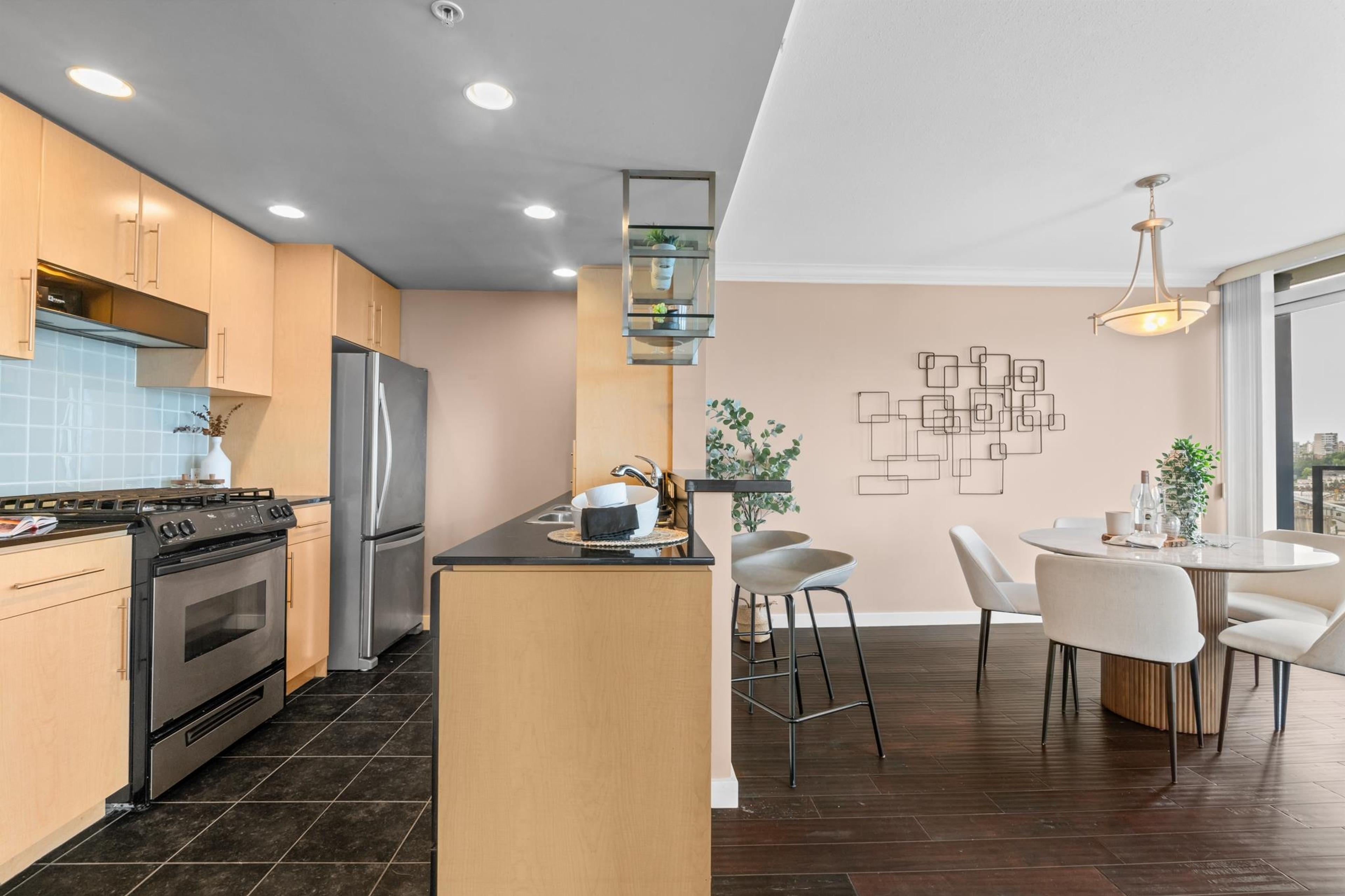 #1202 583 BEACH CRESCENT - Image 14